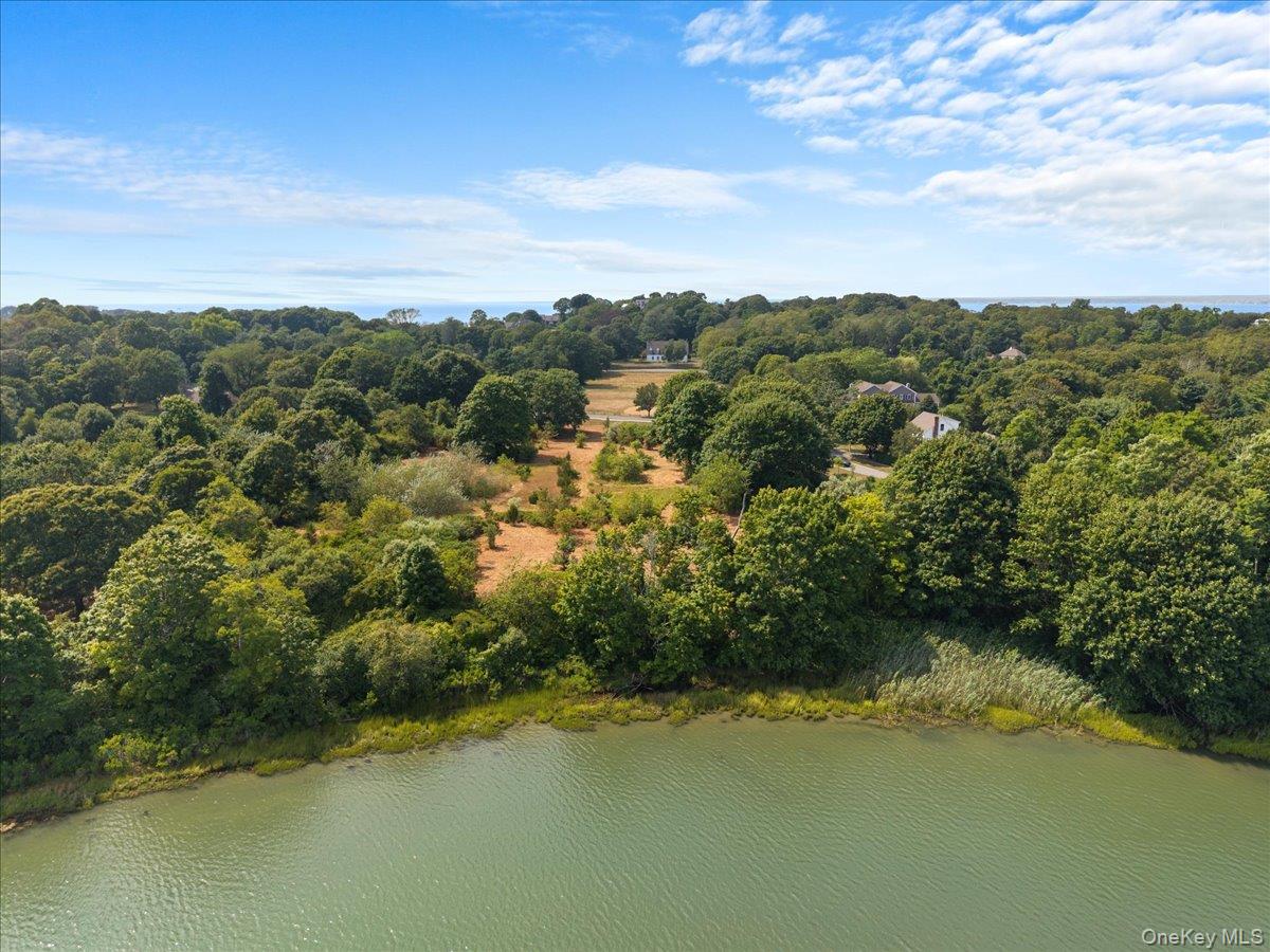 00 Central Avenue, Fishers Island, NY 06390