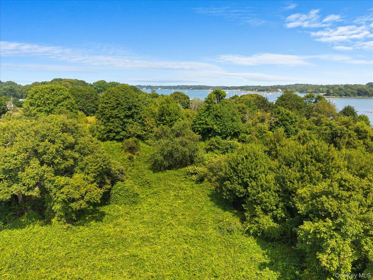00 Central Avenue, Fishers Island, NY 06390