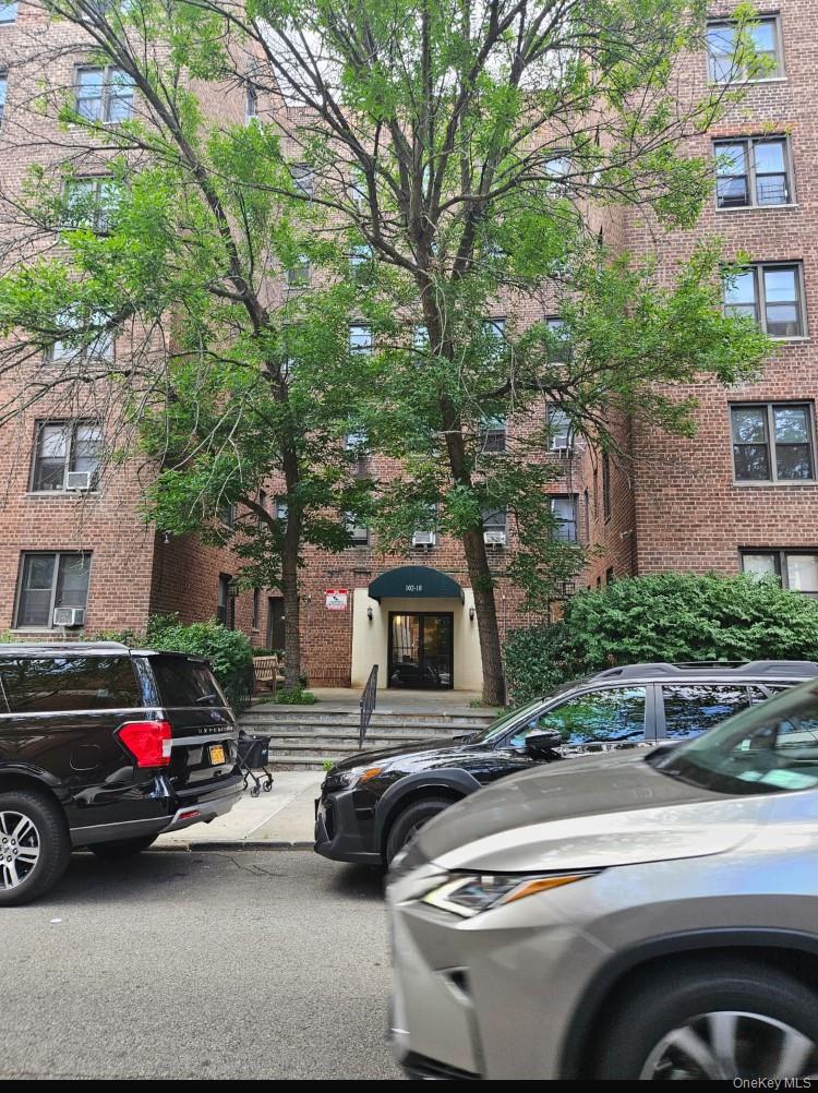 102-18 64 Avenue # 2X, Forest Hills, NY 11375