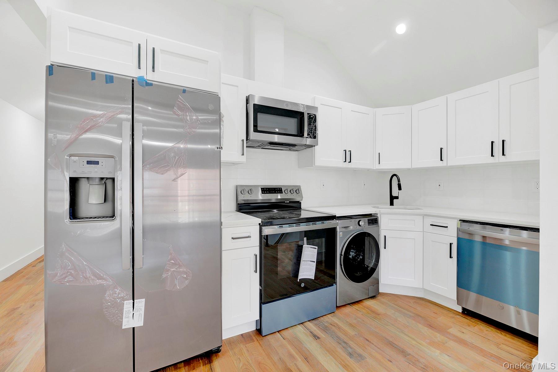 163 Beach 25, Far Rockaway, NY 11691