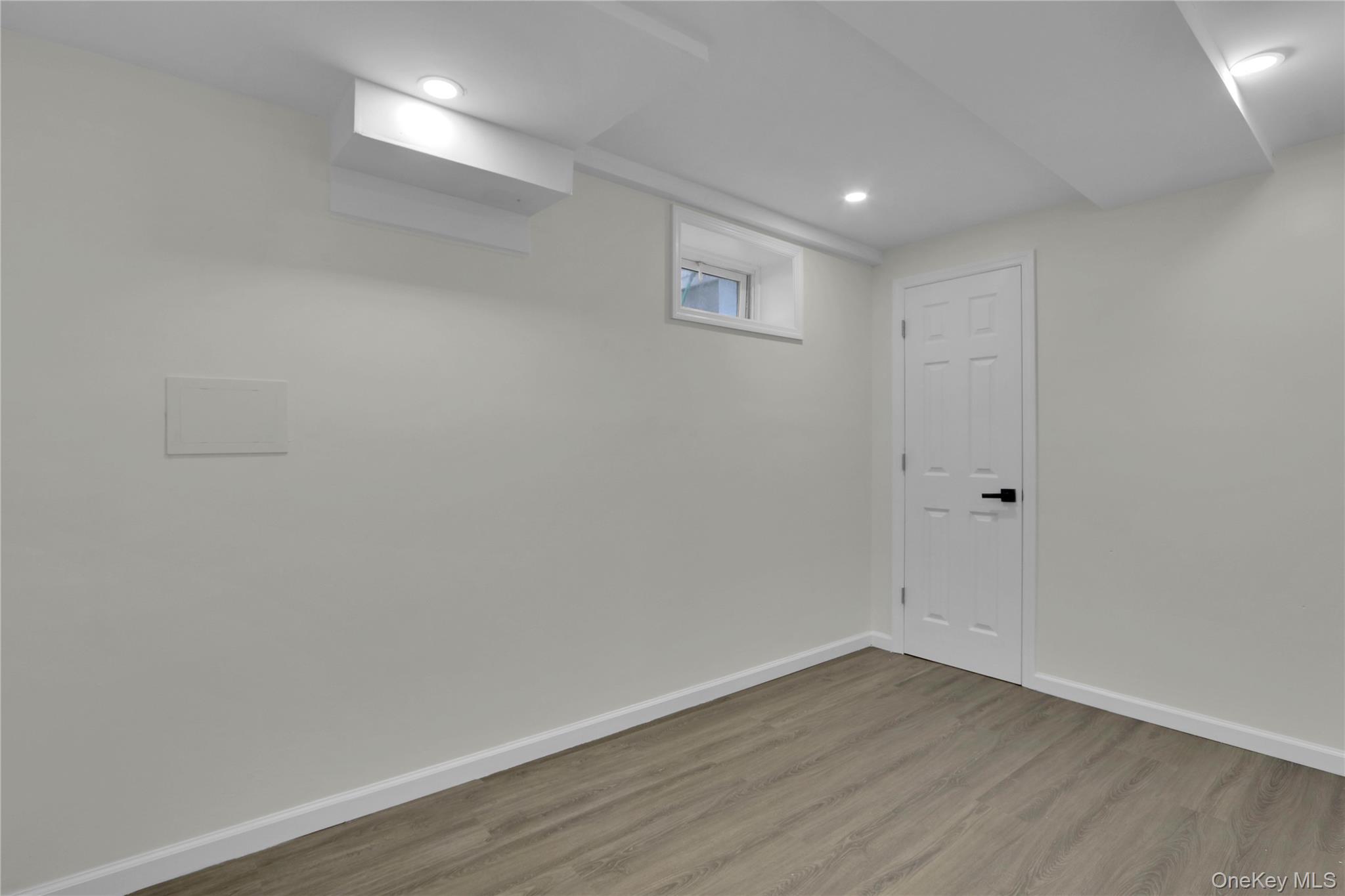 35 E Euclid Street, Valley Stream, NY 11580