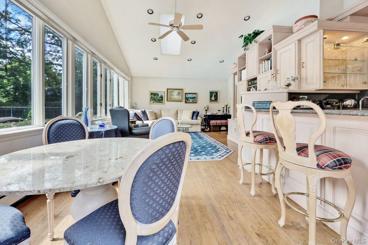 252 Cedar Avenue, Hewlett Bay Park, NY 11557