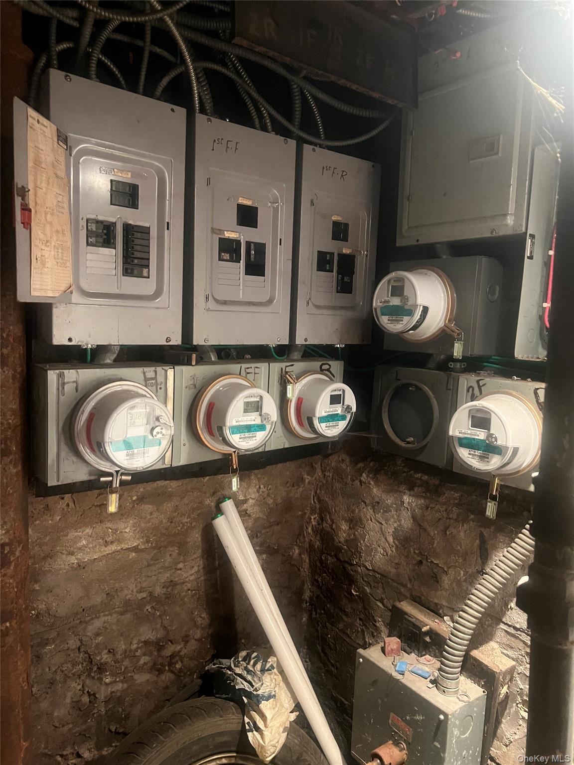 800 Crown Street, Brooklyn, NY 11213