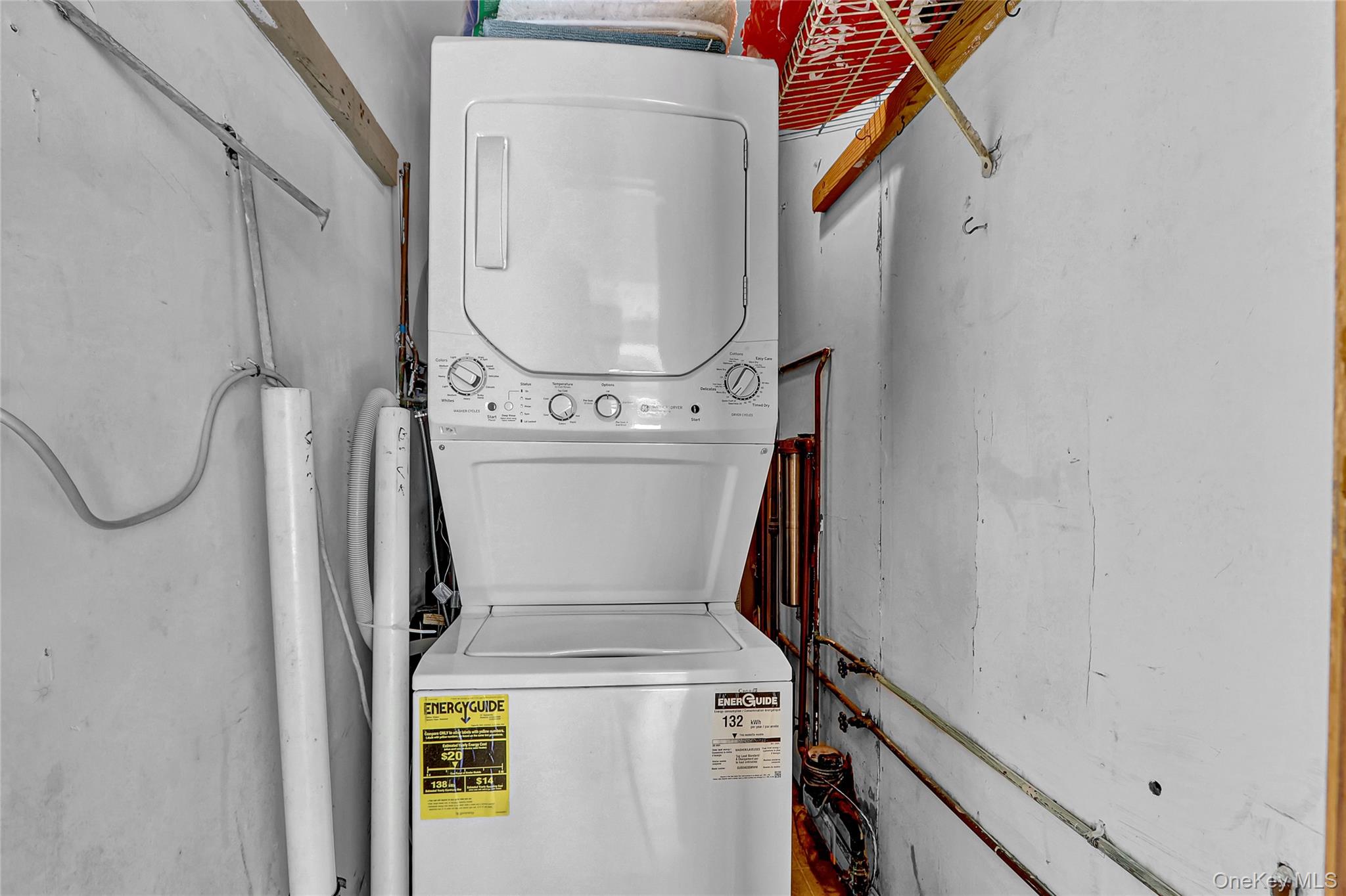 60 Baldwin Avenue, Point Lookout, NY 11569