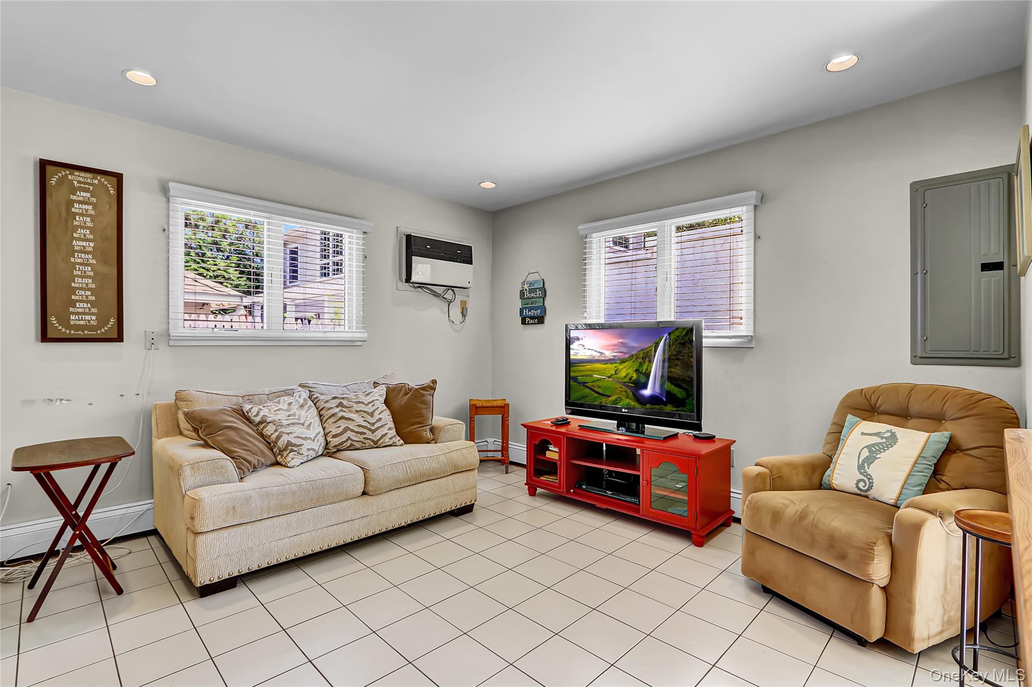 60 Baldwin Avenue, Point Lookout, NY 11569