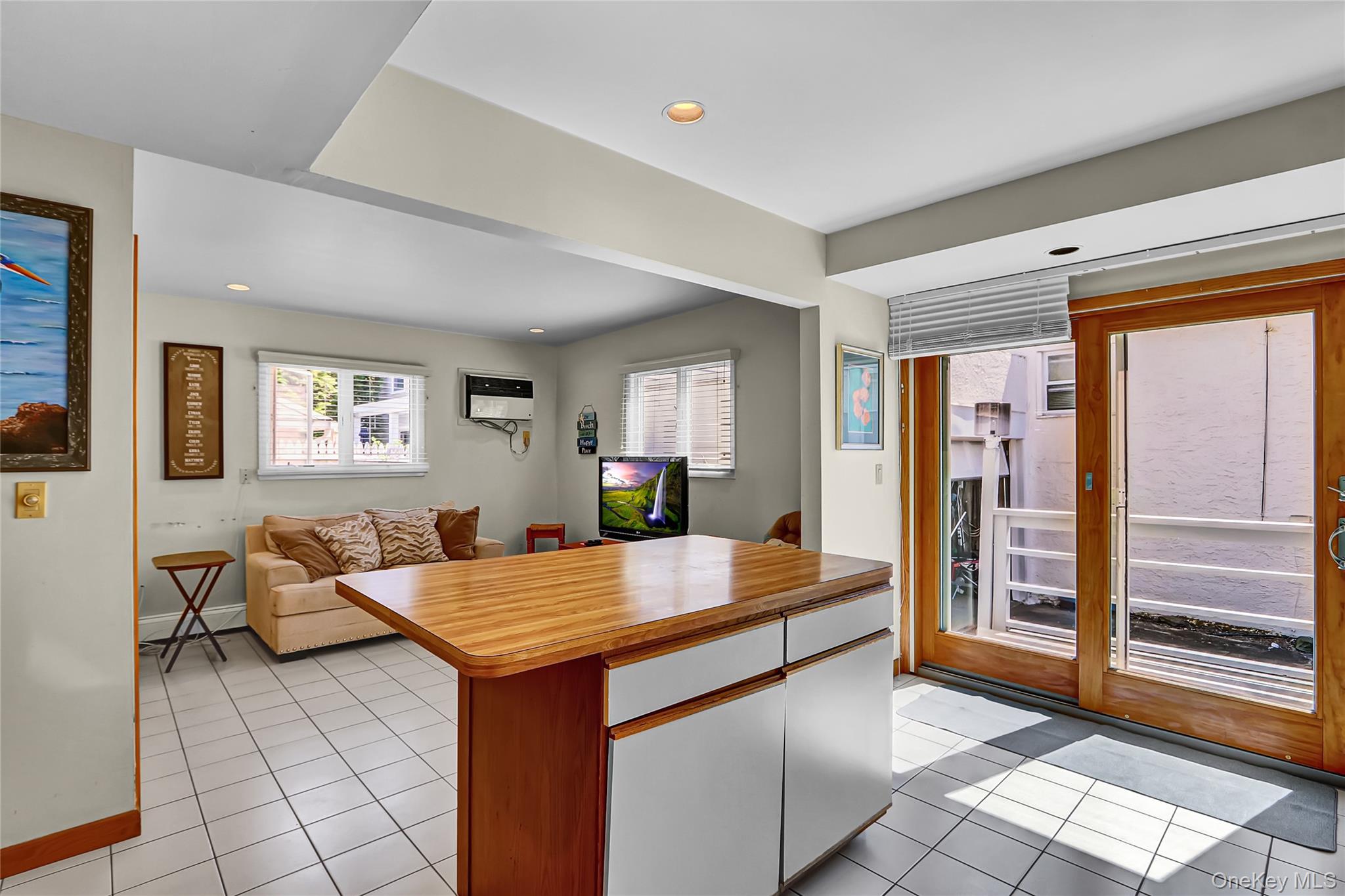 60 Baldwin Avenue, Point Lookout, NY 11569