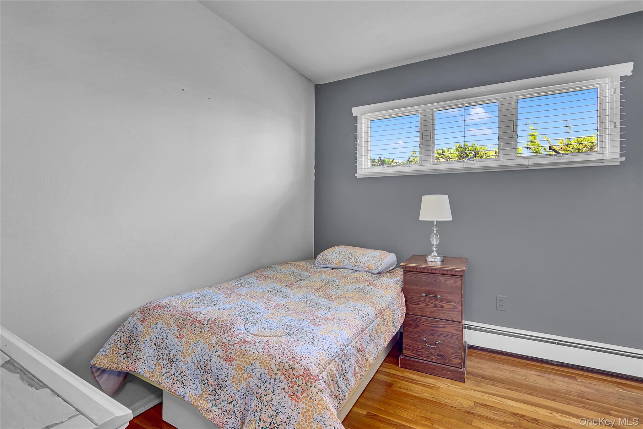 60 Baldwin Avenue, Point Lookout, NY 11569