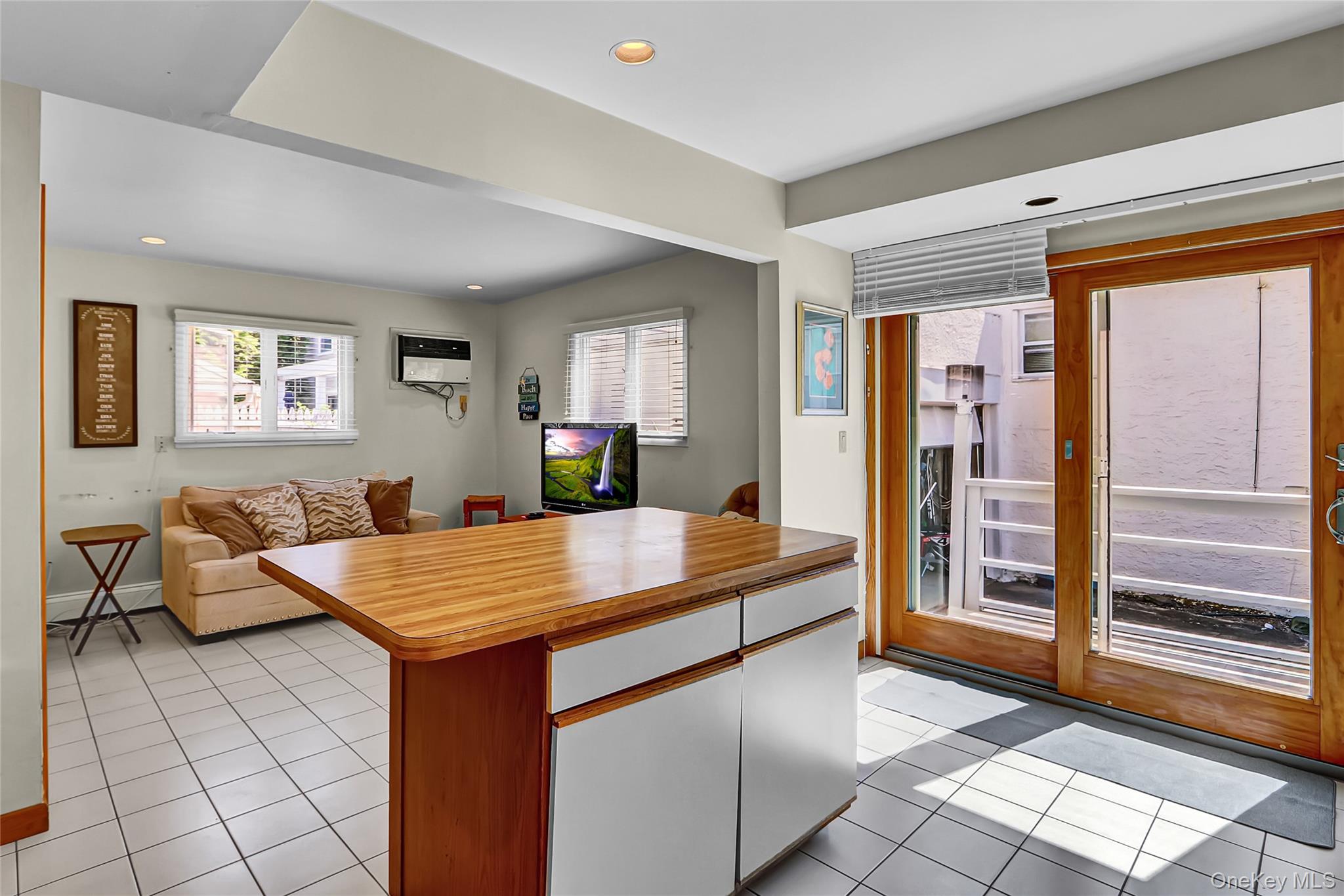 60 Baldwin Avenue, Point Lookout, NY 11569