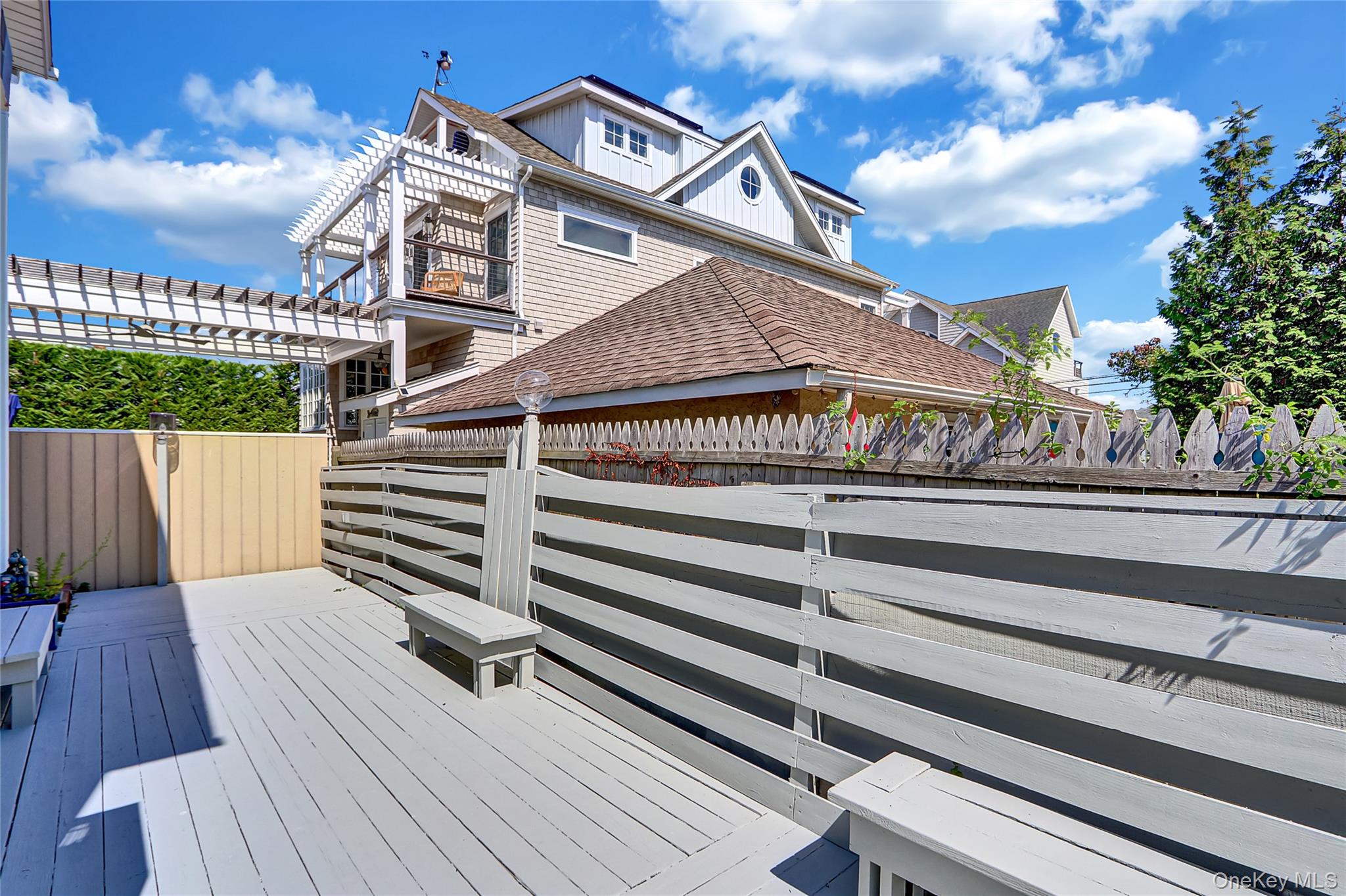 60 Baldwin Avenue, Point Lookout, NY 11569