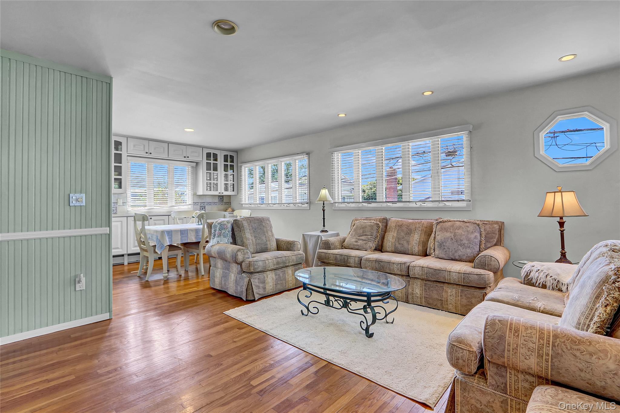 60 Baldwin Avenue, Point Lookout, NY 11569