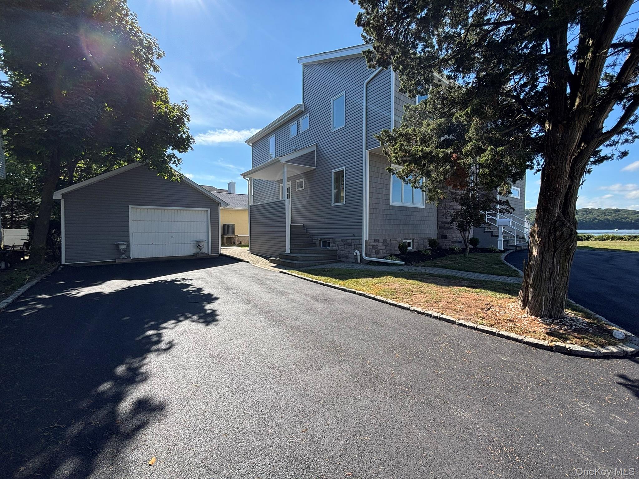 35 Adams Avenue, Bayville, NY 11709