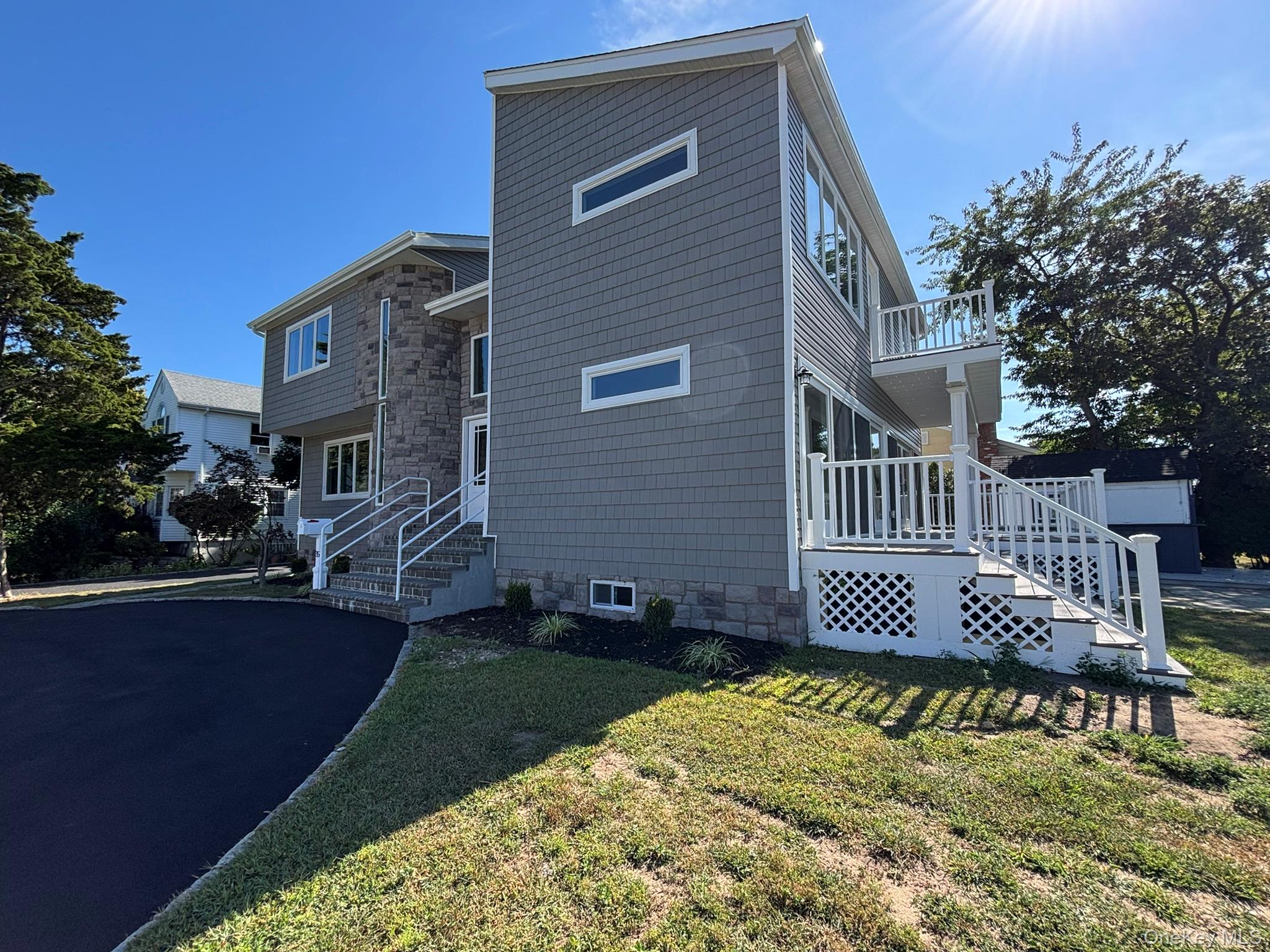 35 Adams Avenue, Bayville, NY 11709