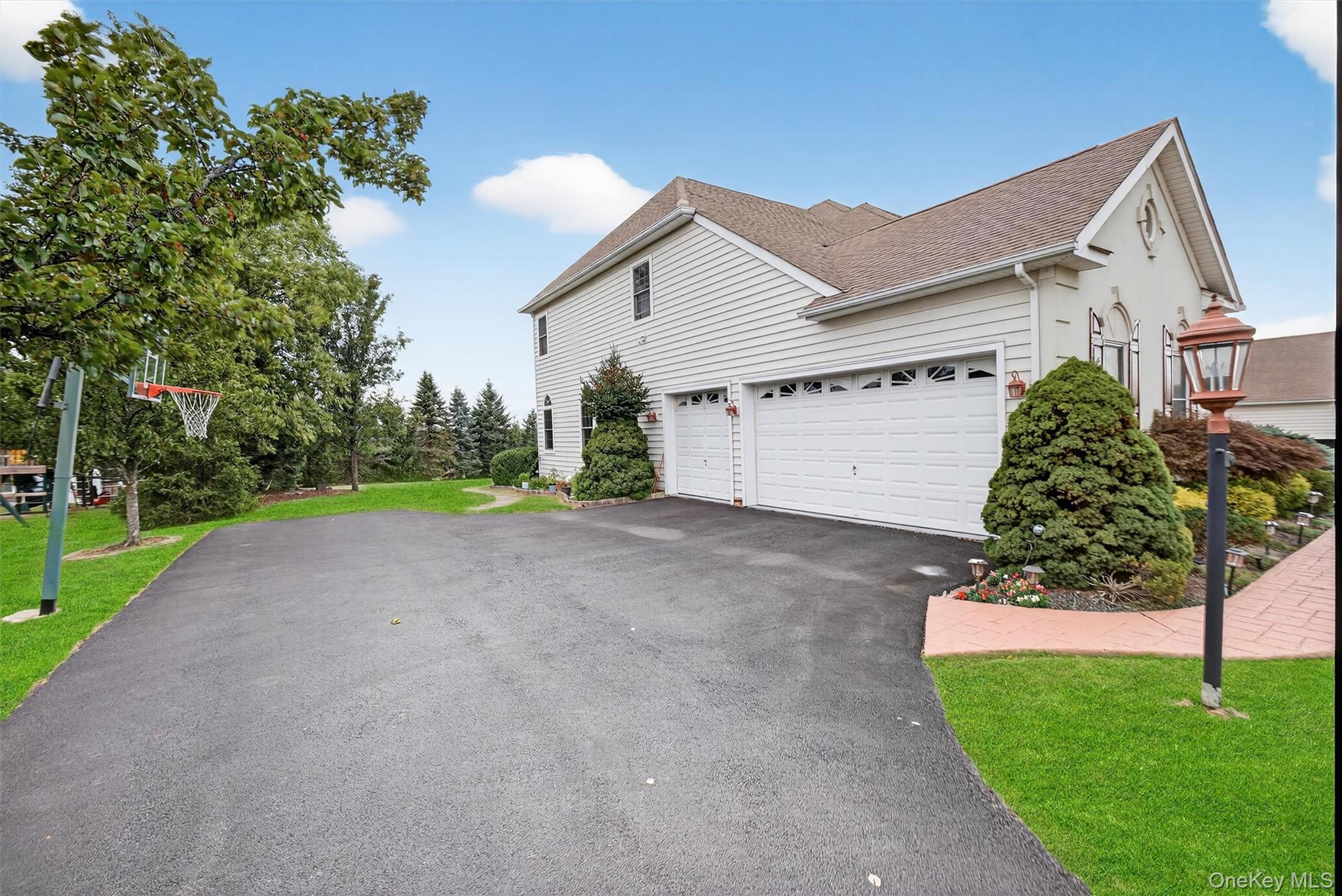 36 Deangelis Drive, Monroe, NY 10950