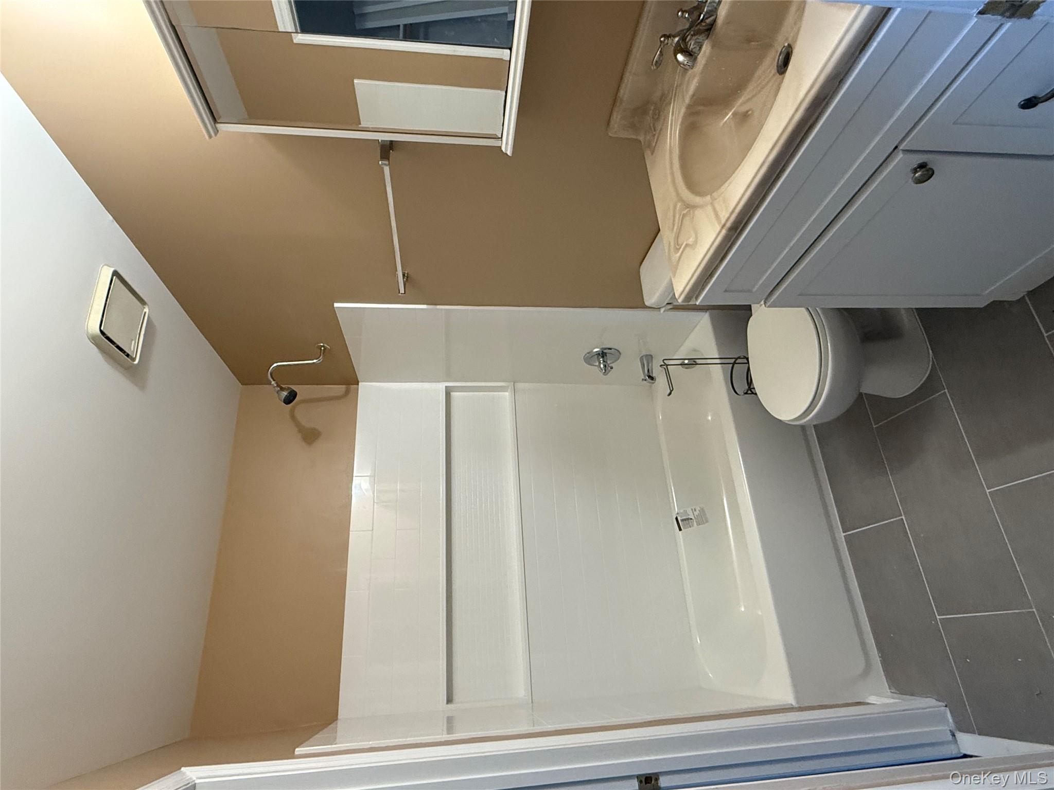 2805 Whispering Hills, Chester, NY 10918