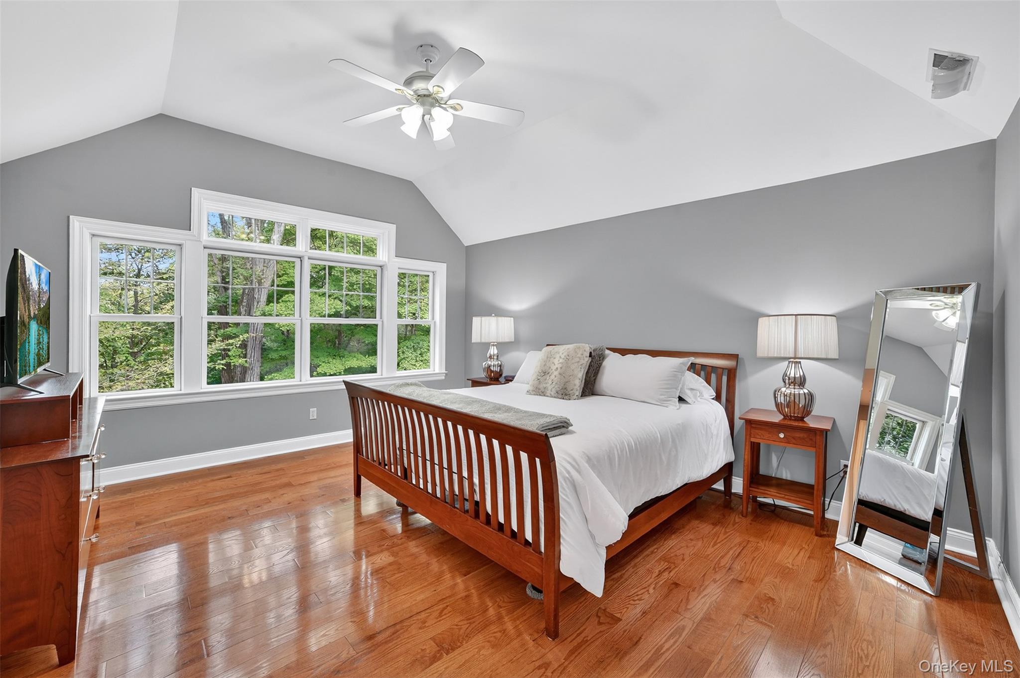 11 Flanders Lane, Cortlandt Manor, NY 10567