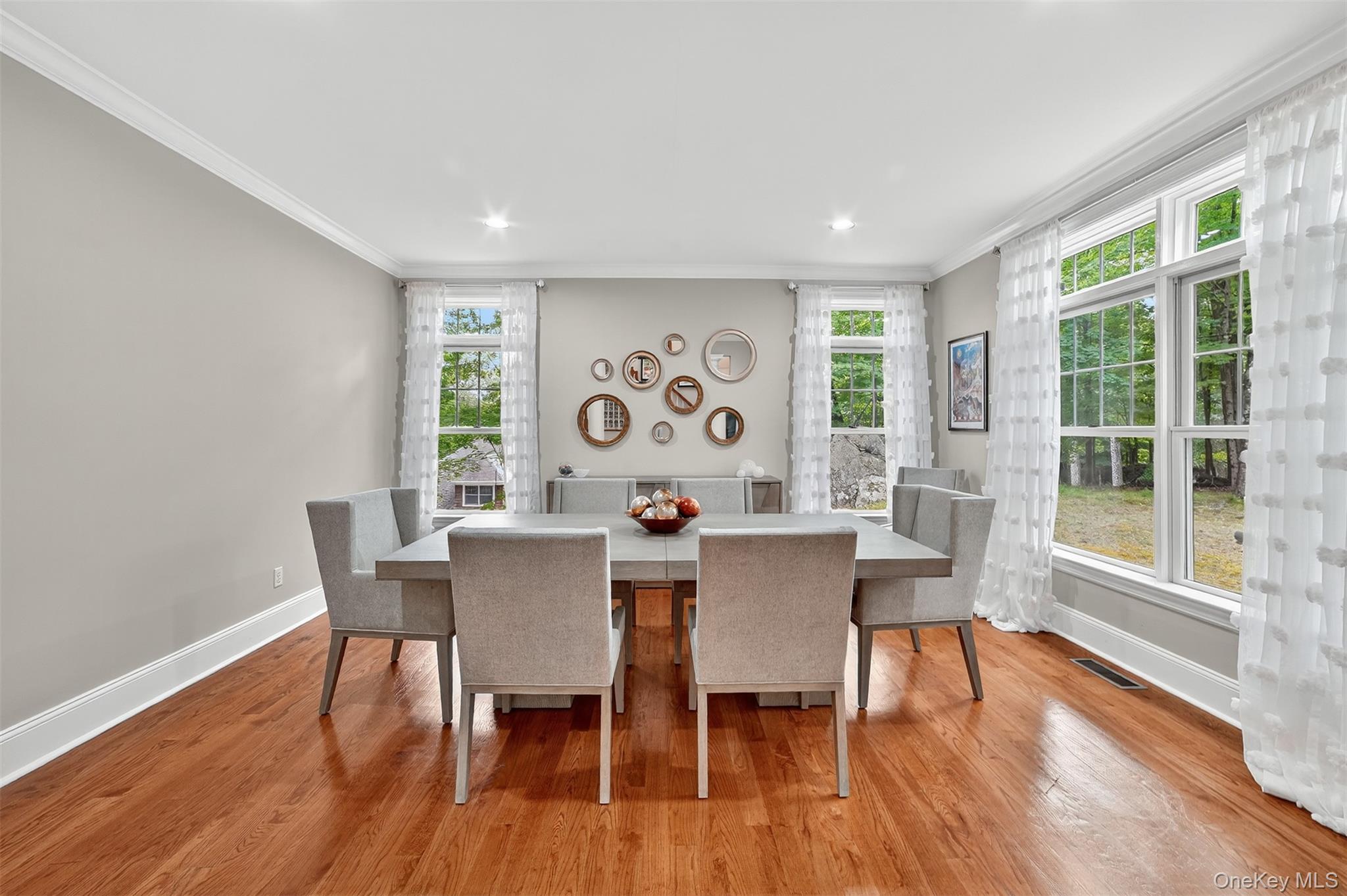 11 Flanders Lane, Cortlandt Manor, NY 10567