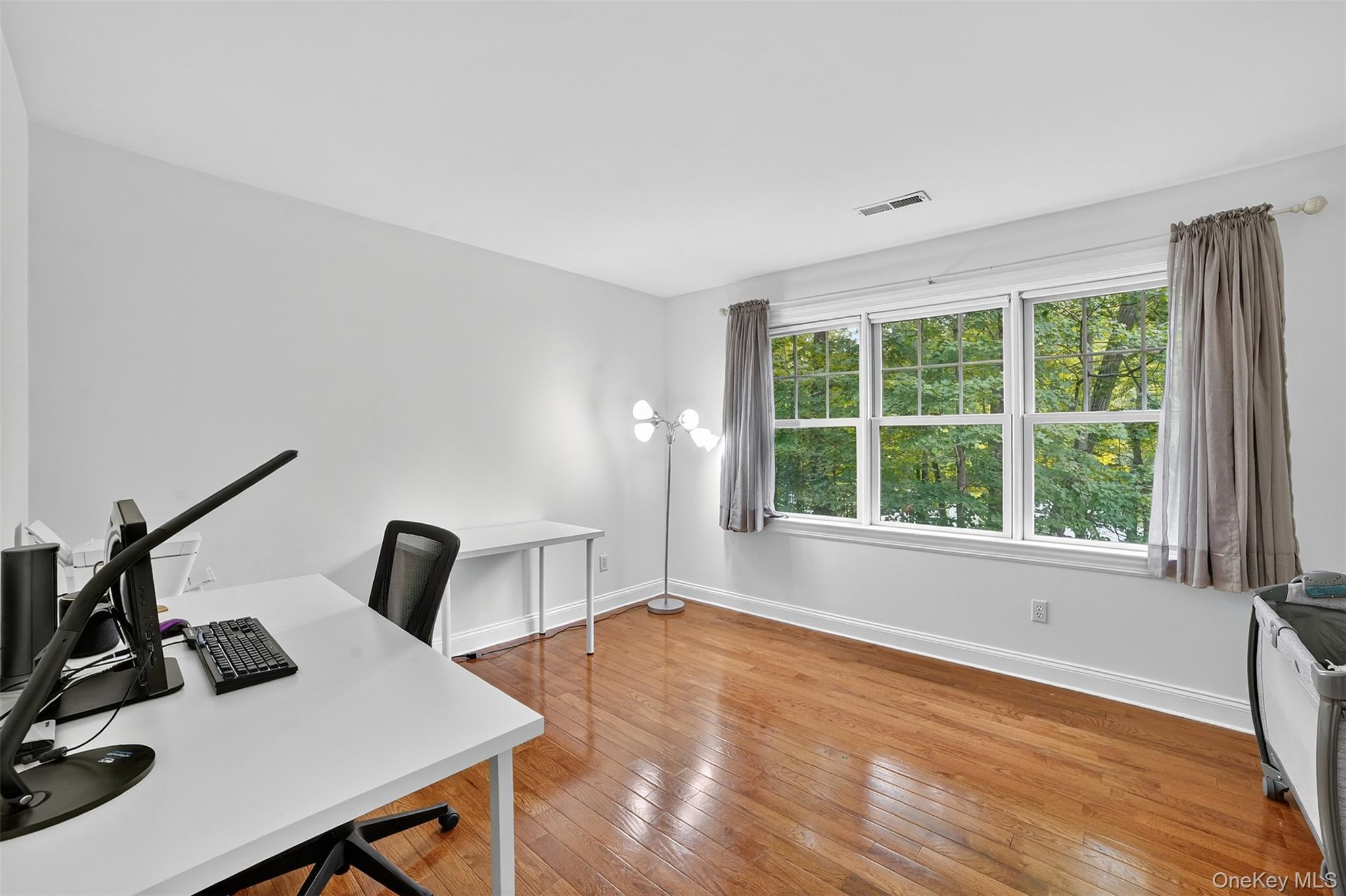 11 Flanders Lane, Cortlandt Manor, NY 10567