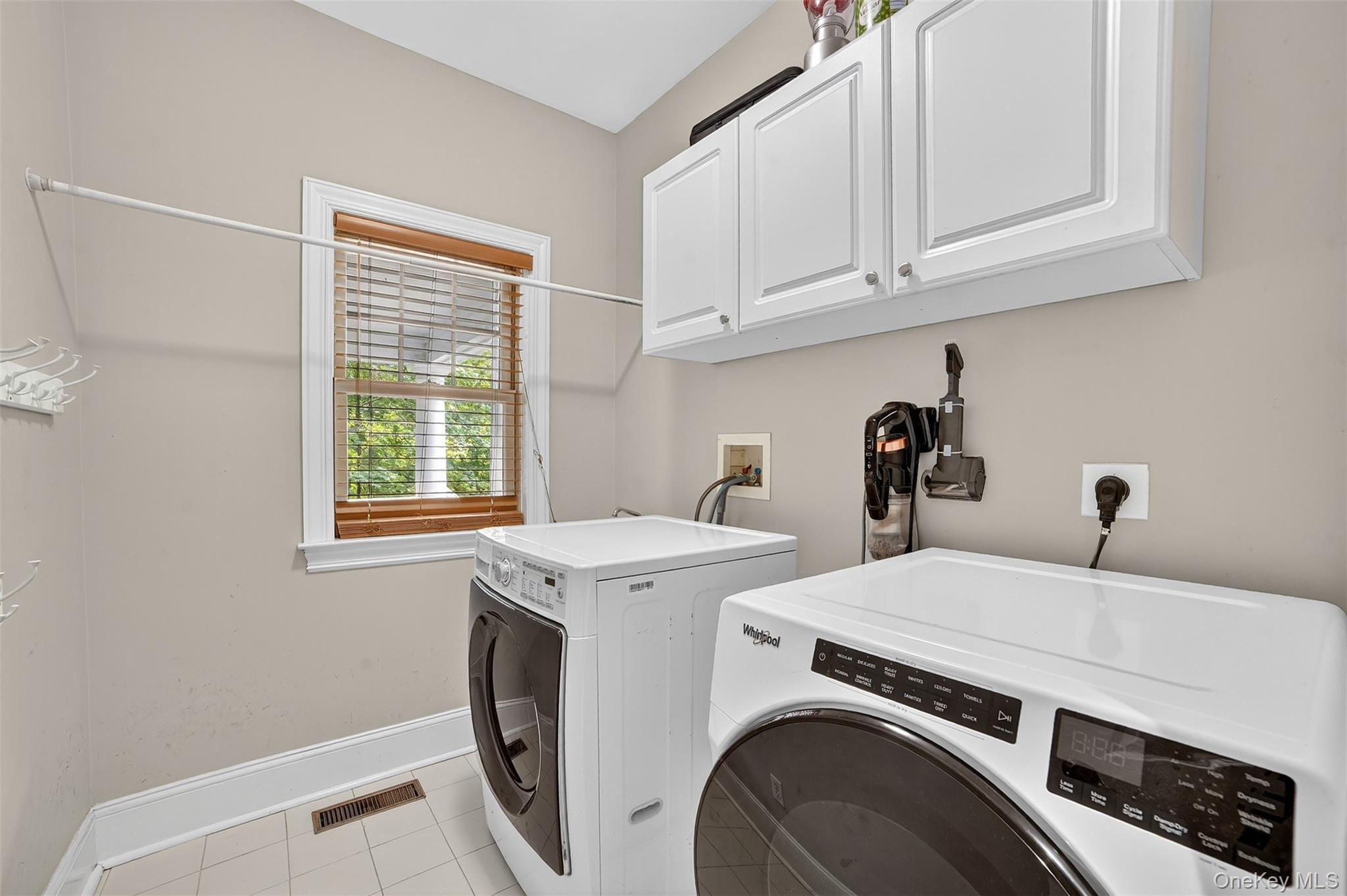 11 Flanders Lane, Cortlandt Manor, NY 10567