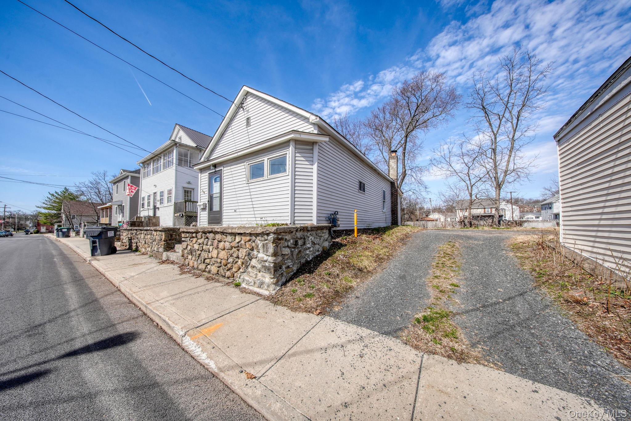 311 Tower Avenue, Maybrook, NY 12543