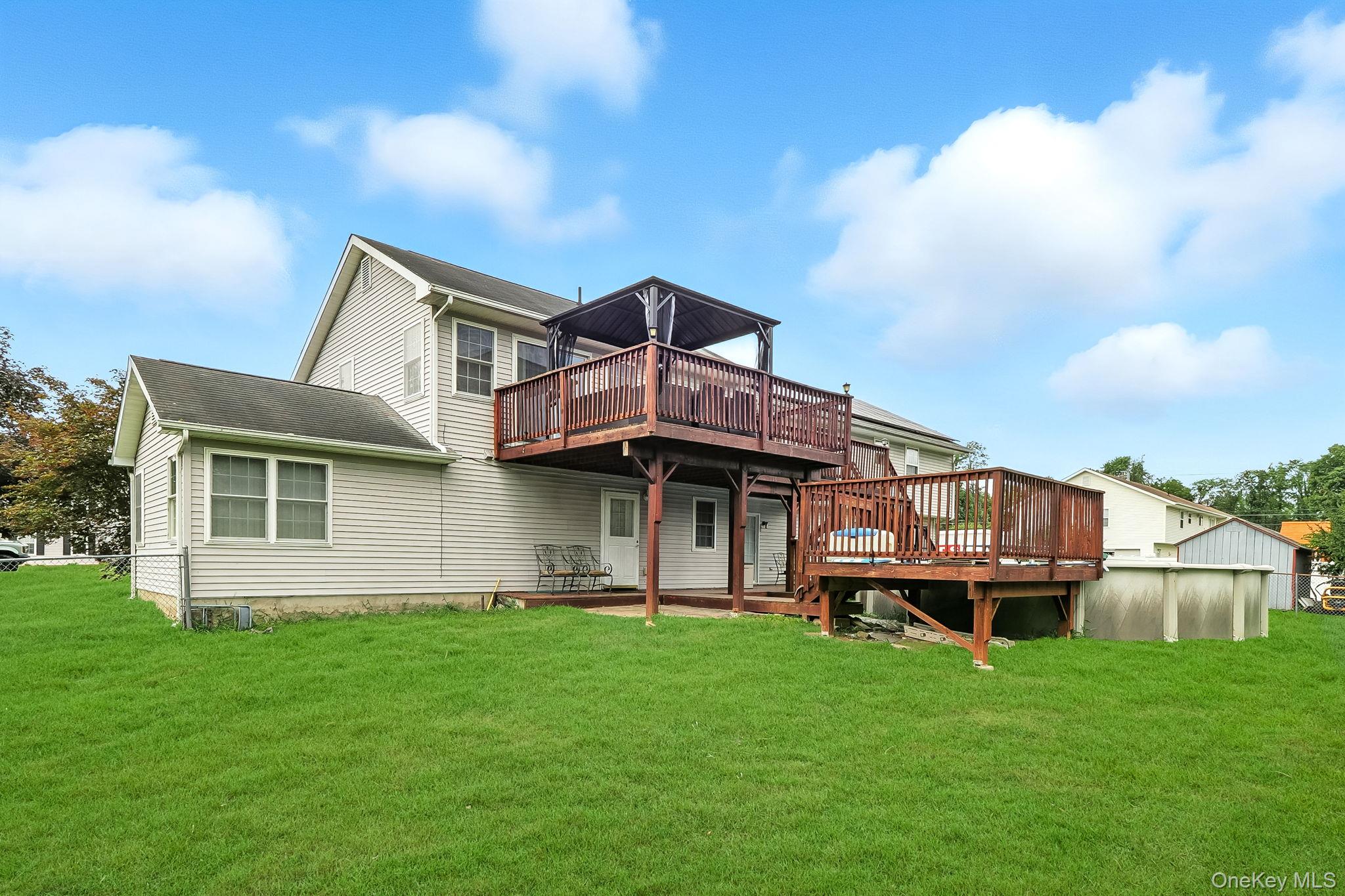 20 Bernadette Way, Washingtonville, NY 10992