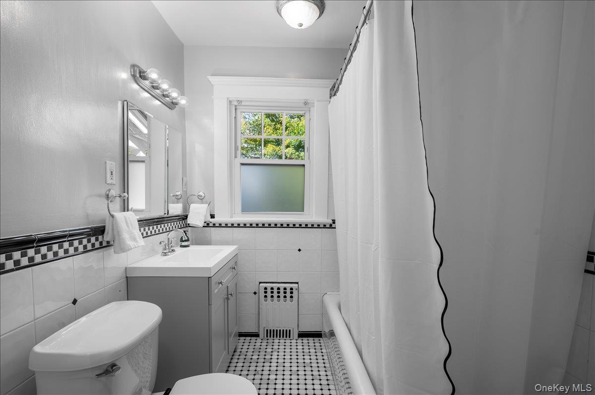 89 Young Avenue, Pelham, NY 10803