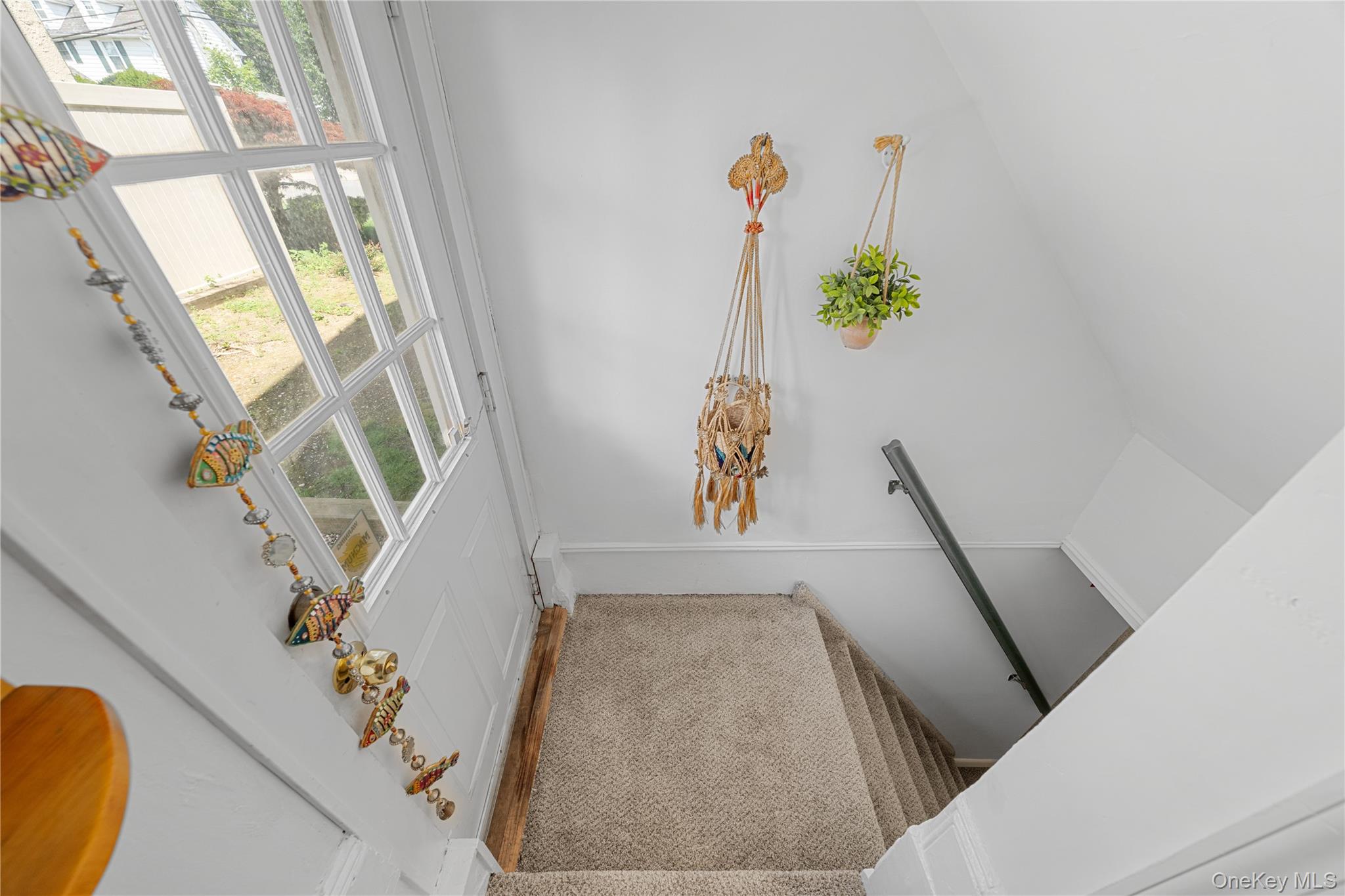 47 Stratford Road, West Hempstead, NY 11552