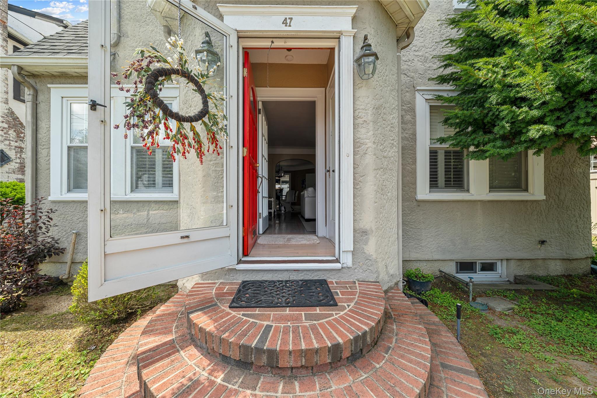 47 Stratford Road, West Hempstead, NY 11552