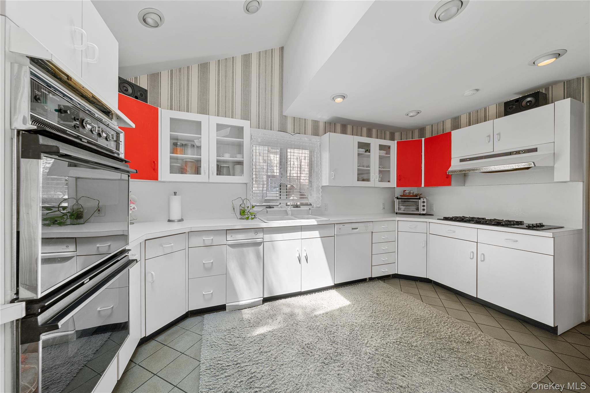 47 Stratford Road, West Hempstead, NY 11552