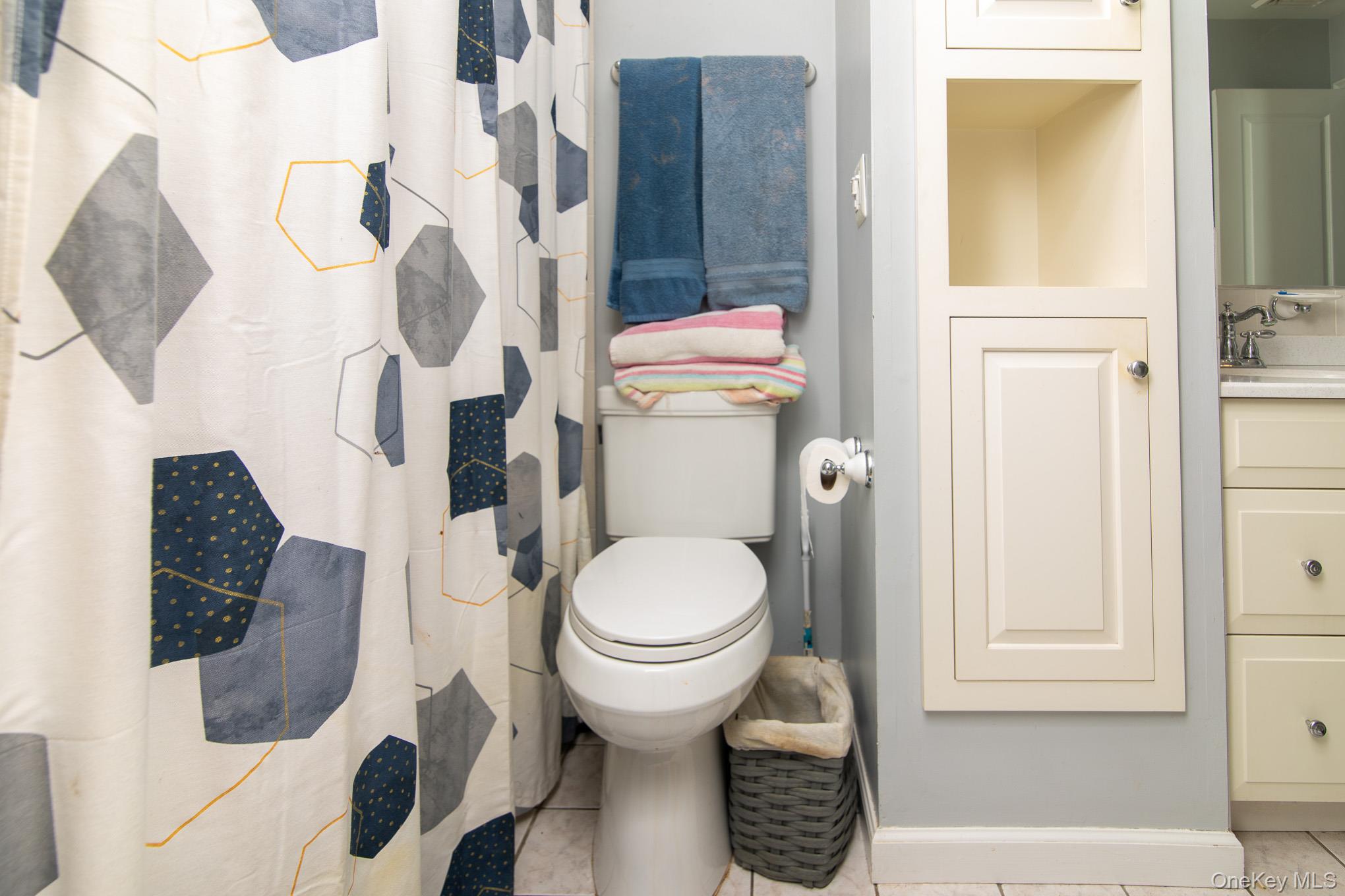 3 Continental Lane, Washingtonville, NY 10992