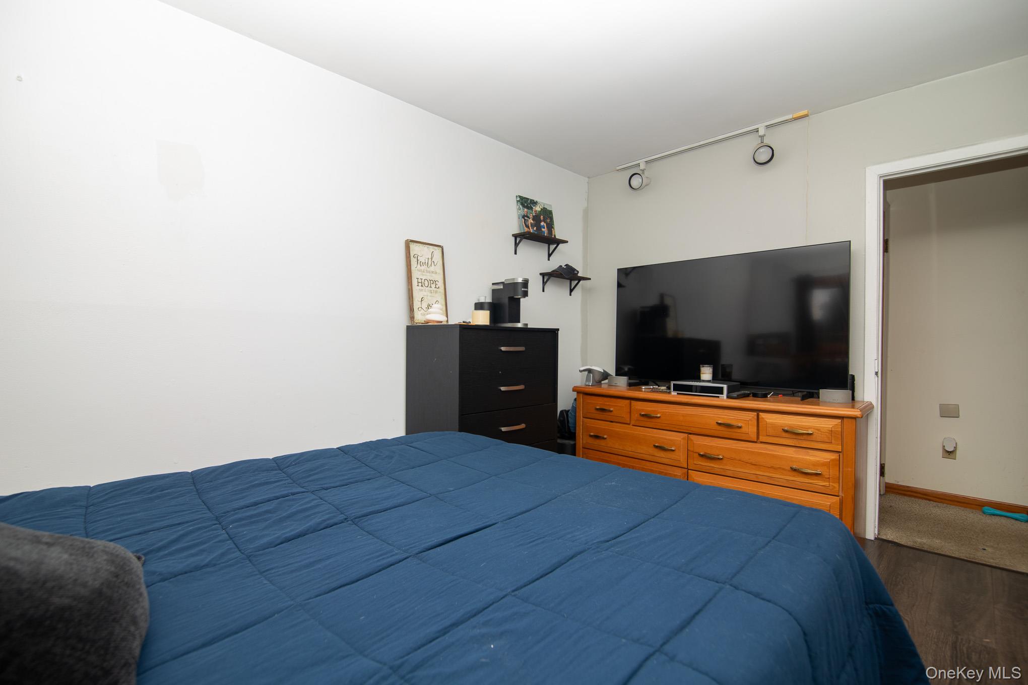 3 Continental Lane, Washingtonville, NY 10992