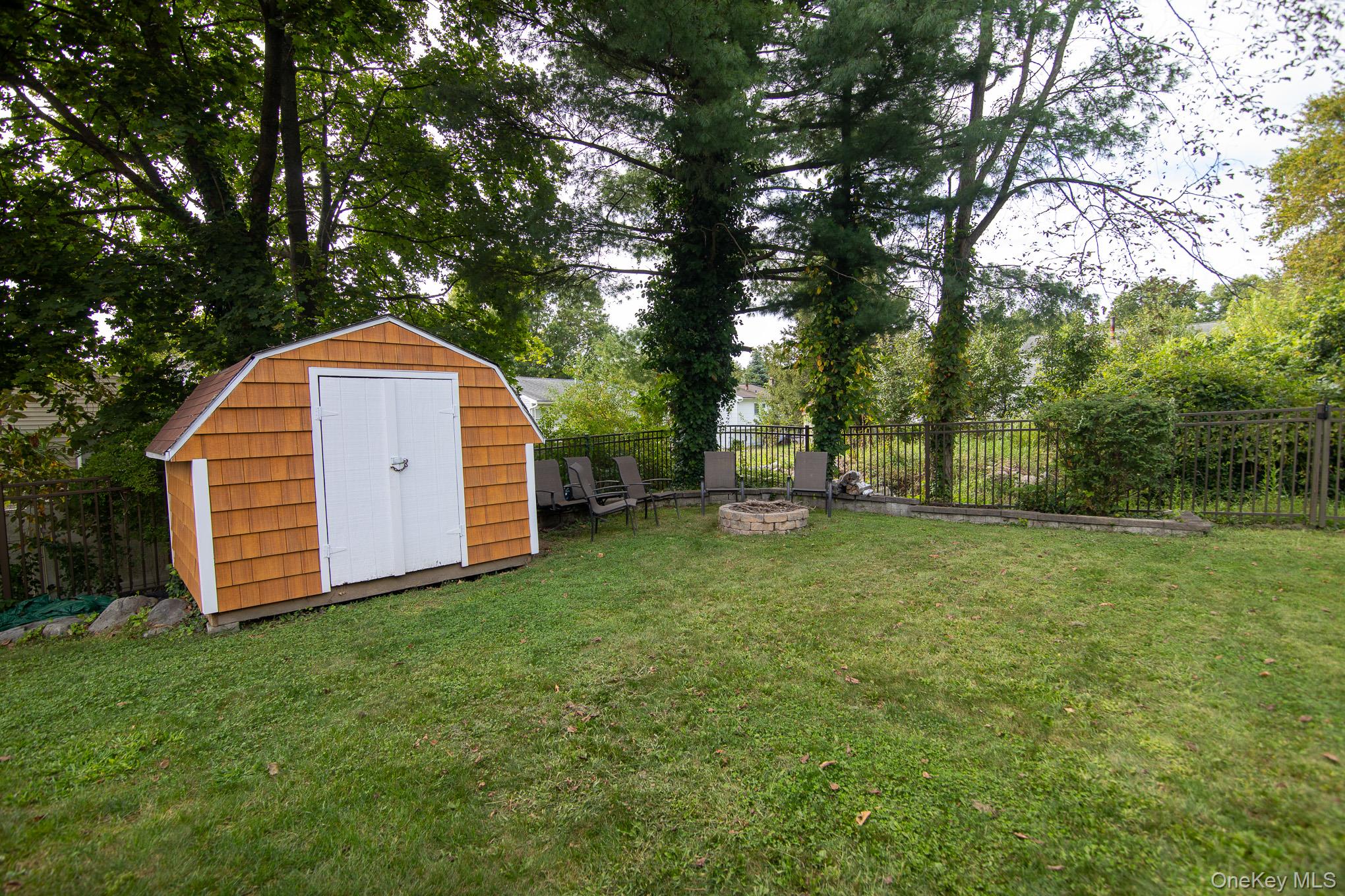 3 Continental Lane, Washingtonville, NY 10992