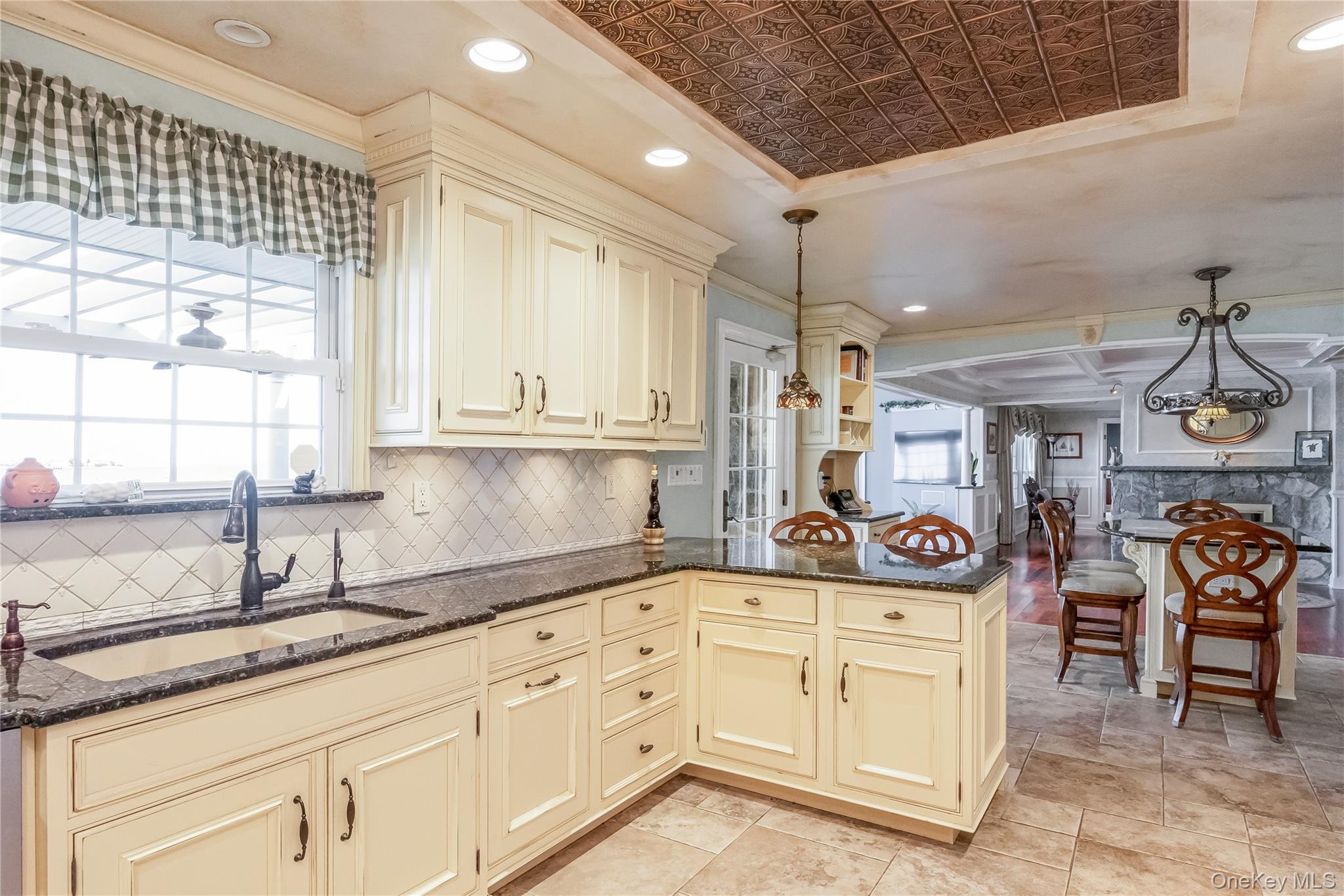 266 E Shore Drive, Massapequa, NY 11758