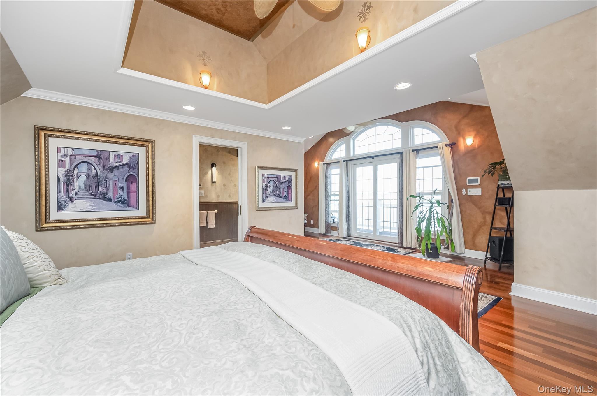 266 E Shore Drive, Massapequa, NY 11758