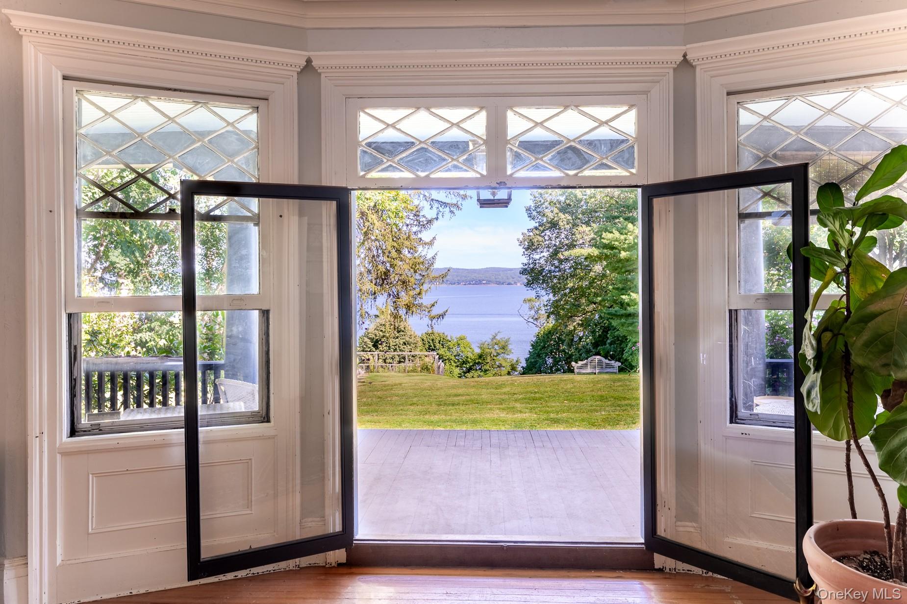 407 N Broadway, Nyack, NY 10960