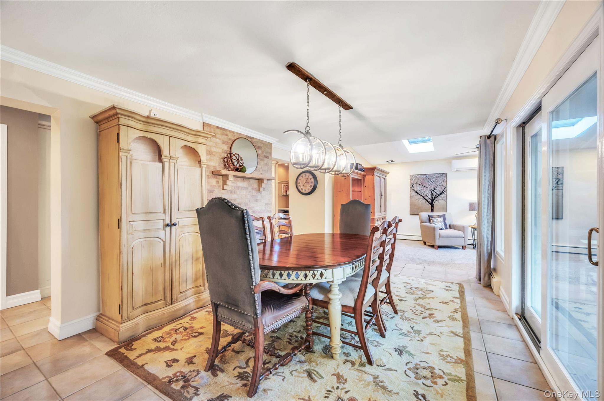 99 Lantern Road, Hicksville, NY 11801