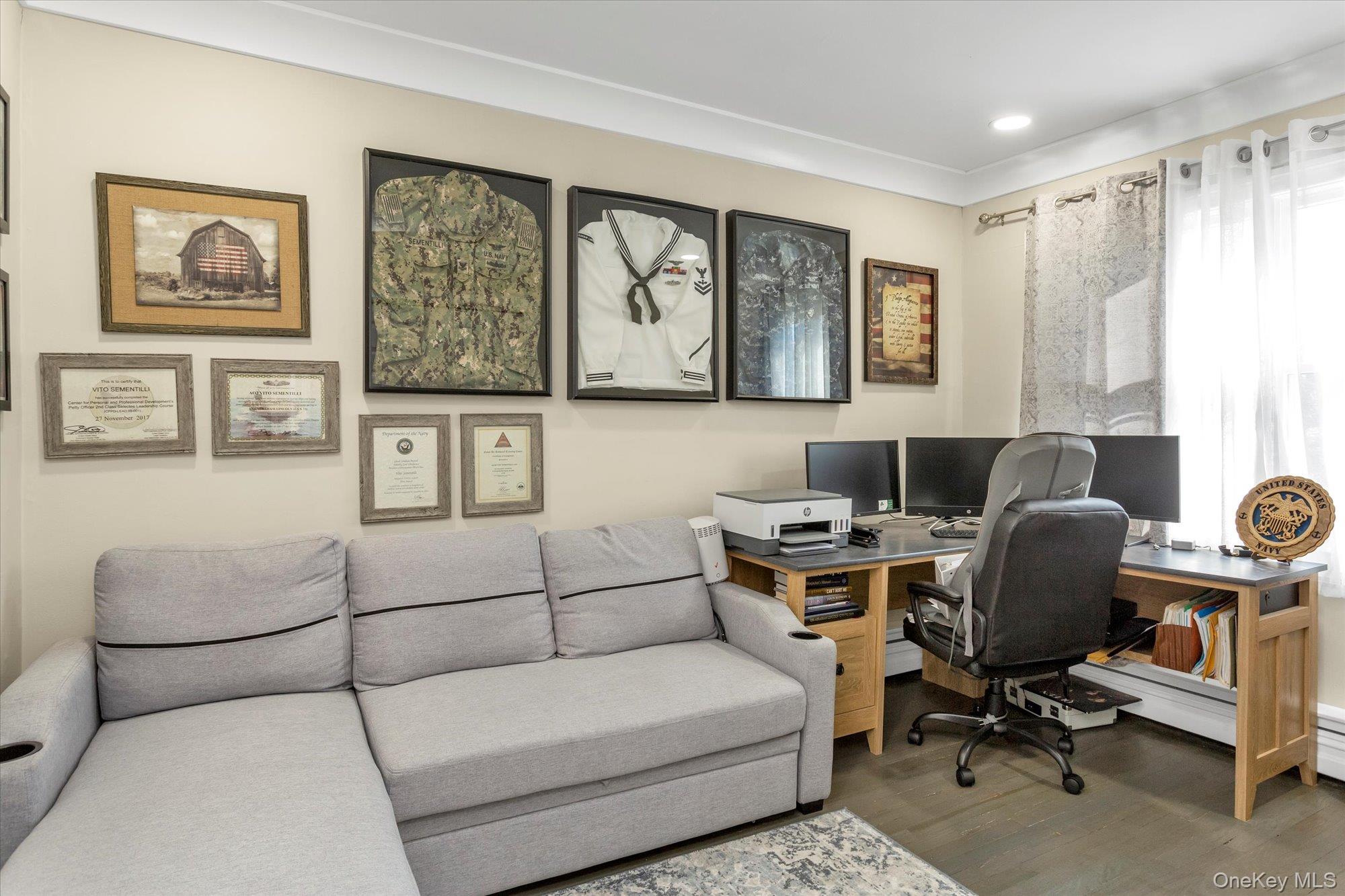 6 Fairview Road W, Massapequa, NY 11758