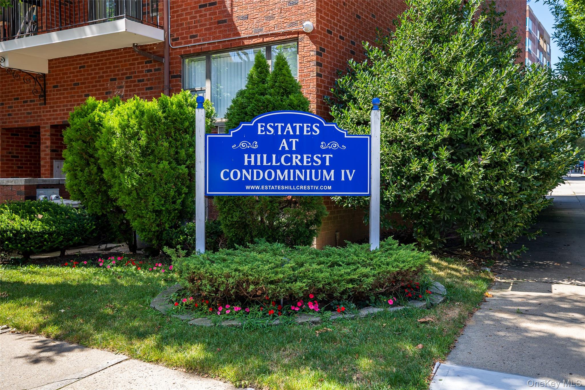 7111 Sutton Place # 3, Fresh Meadows, NY 11365