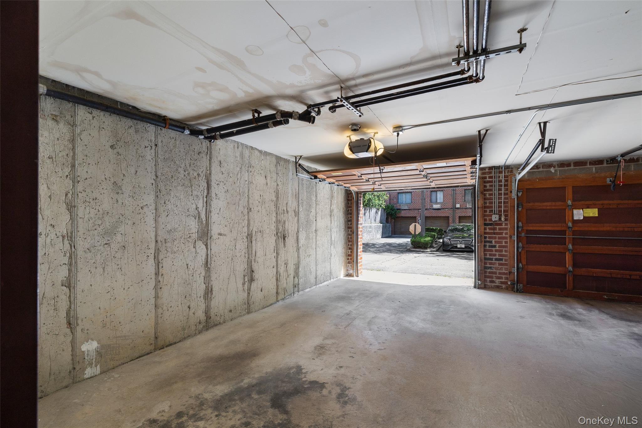 7111 Sutton Place # 3, Fresh Meadows, NY 11365