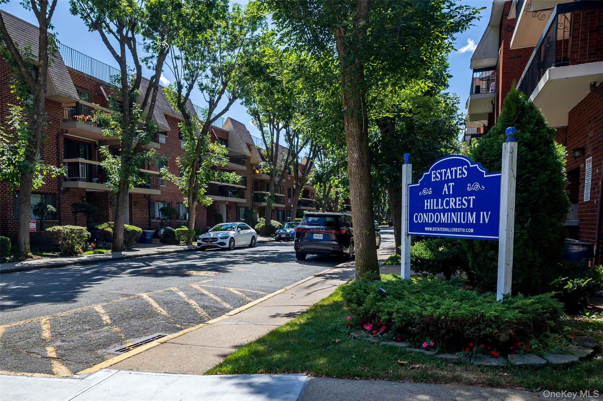 7111 Sutton Place # 3, Fresh Meadows, NY 11365