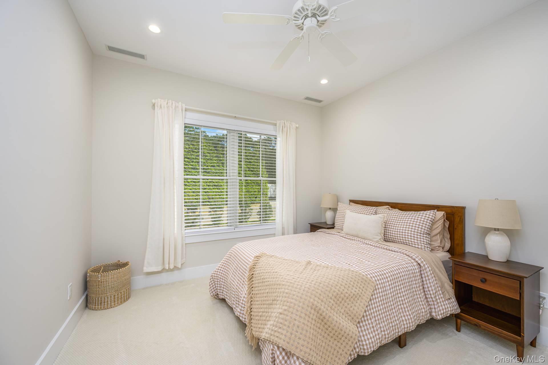 64 Marys Lane, Southampton, NY 11968