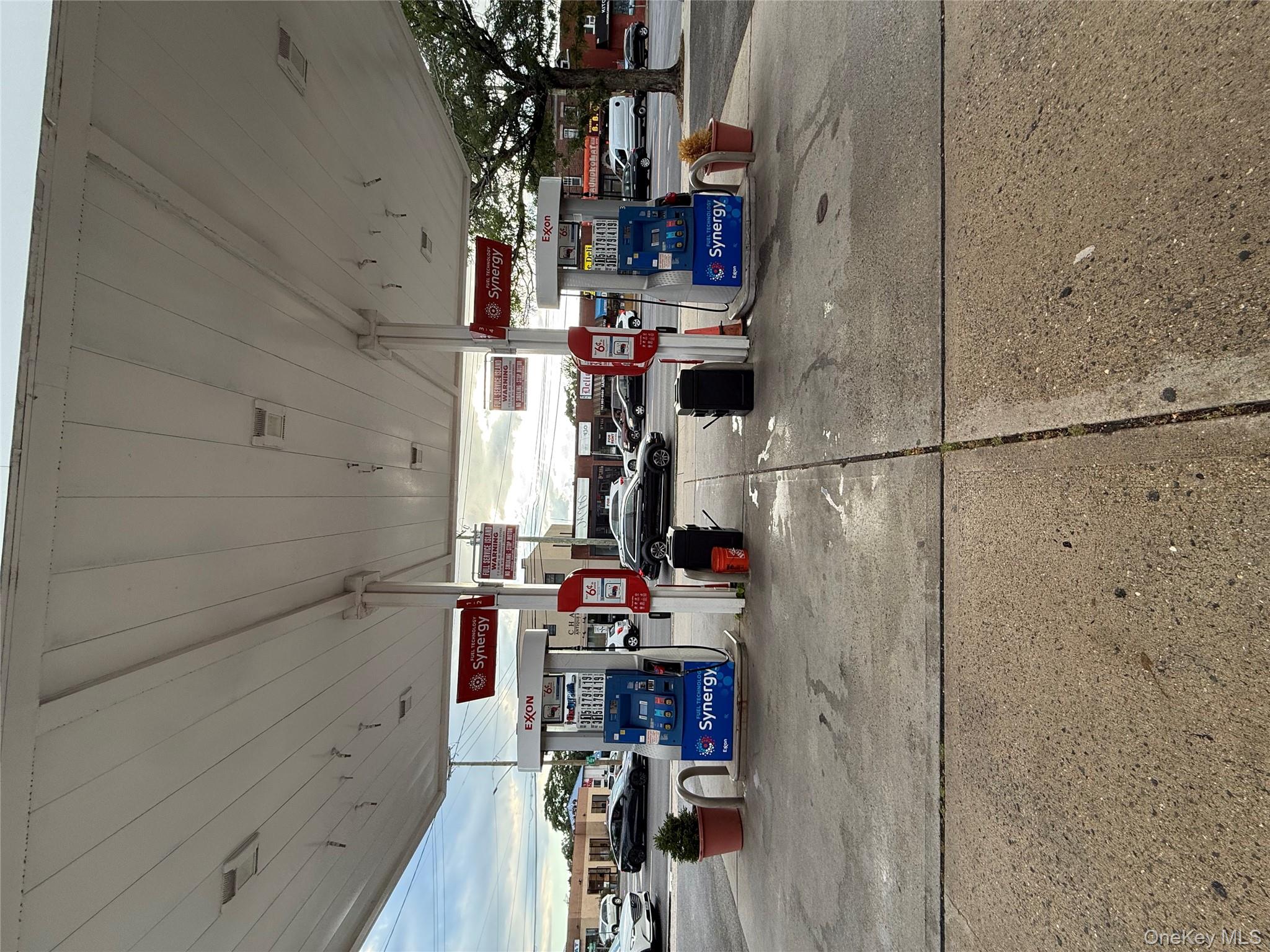 655 Port Washington Boulevard, Port Washington, NY 11050