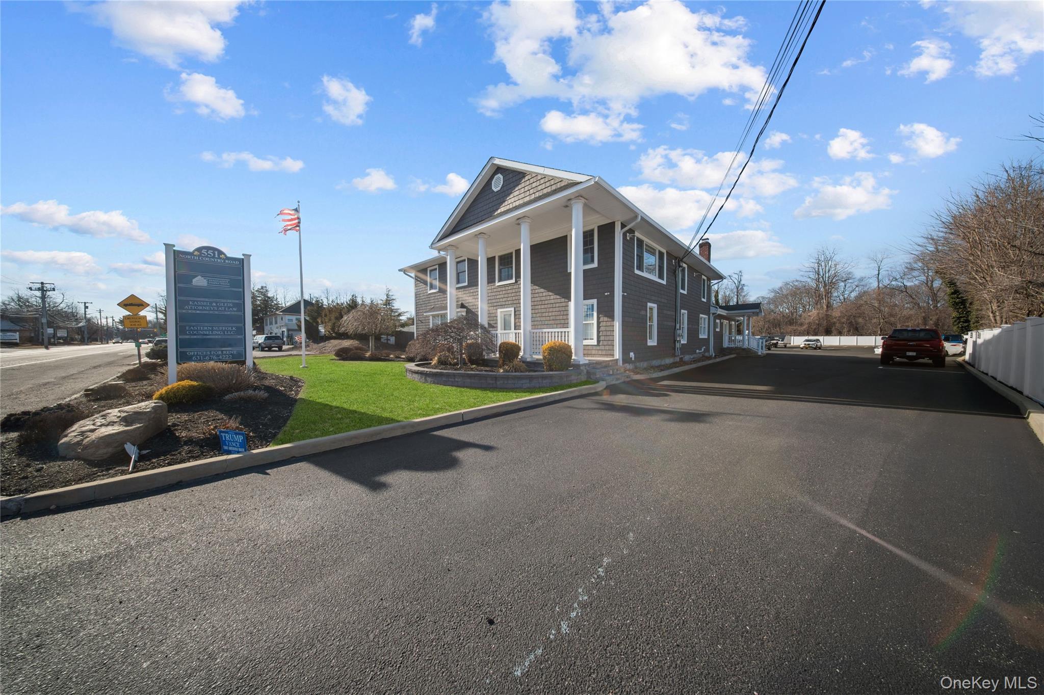 551 North Country Road, Saint James, NY 11780