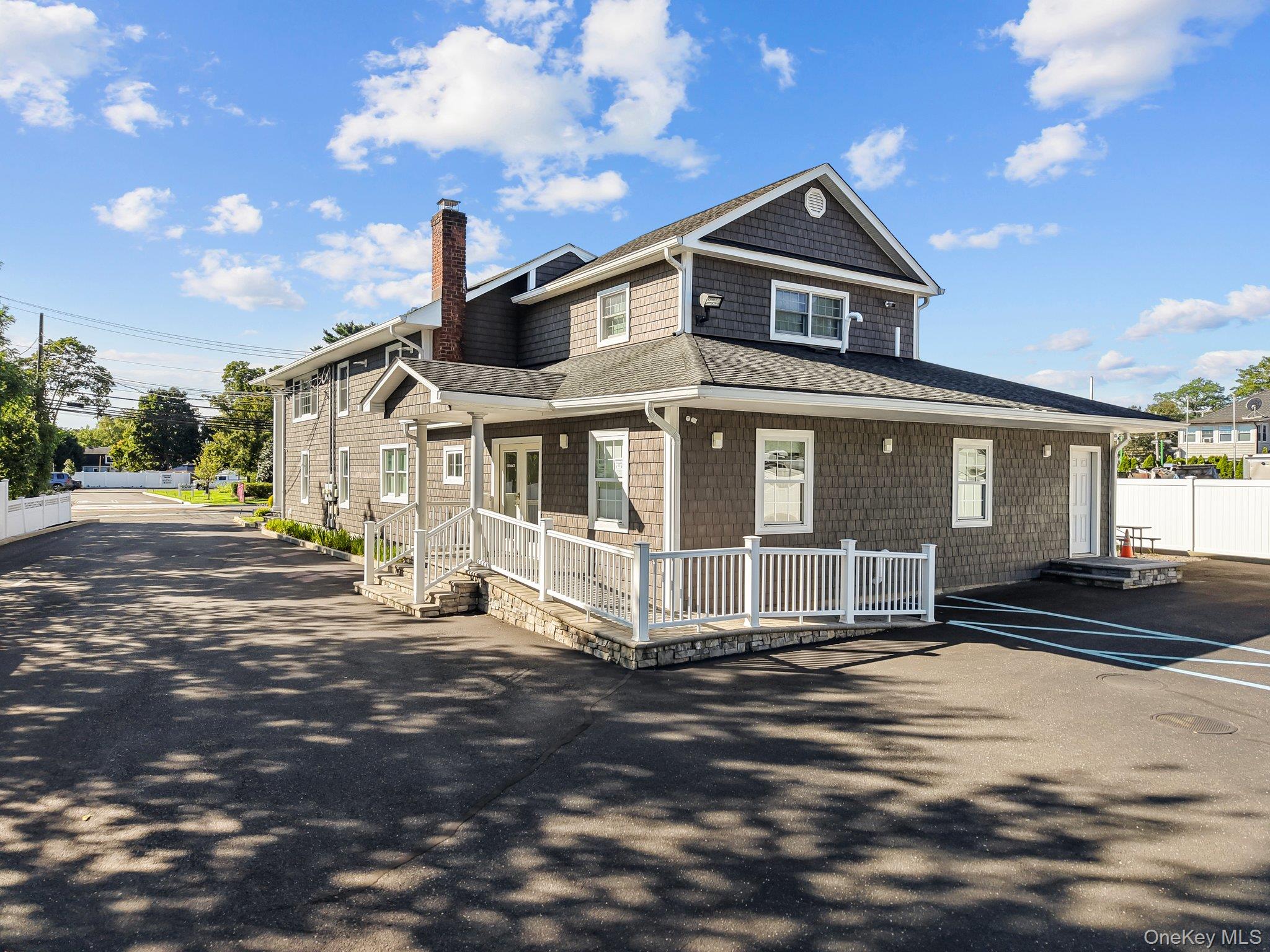 551 North Country Road, Saint James, NY 11780