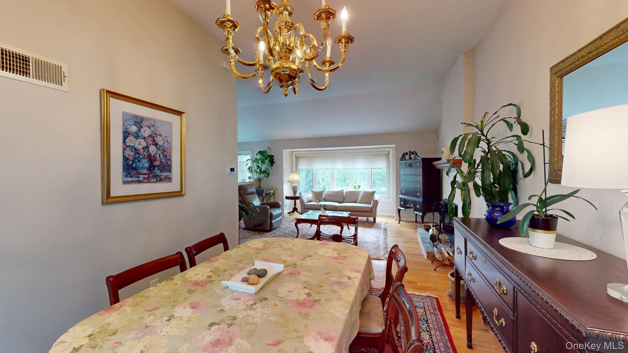 15 Iselin Drive, New Rochelle, NY 10804