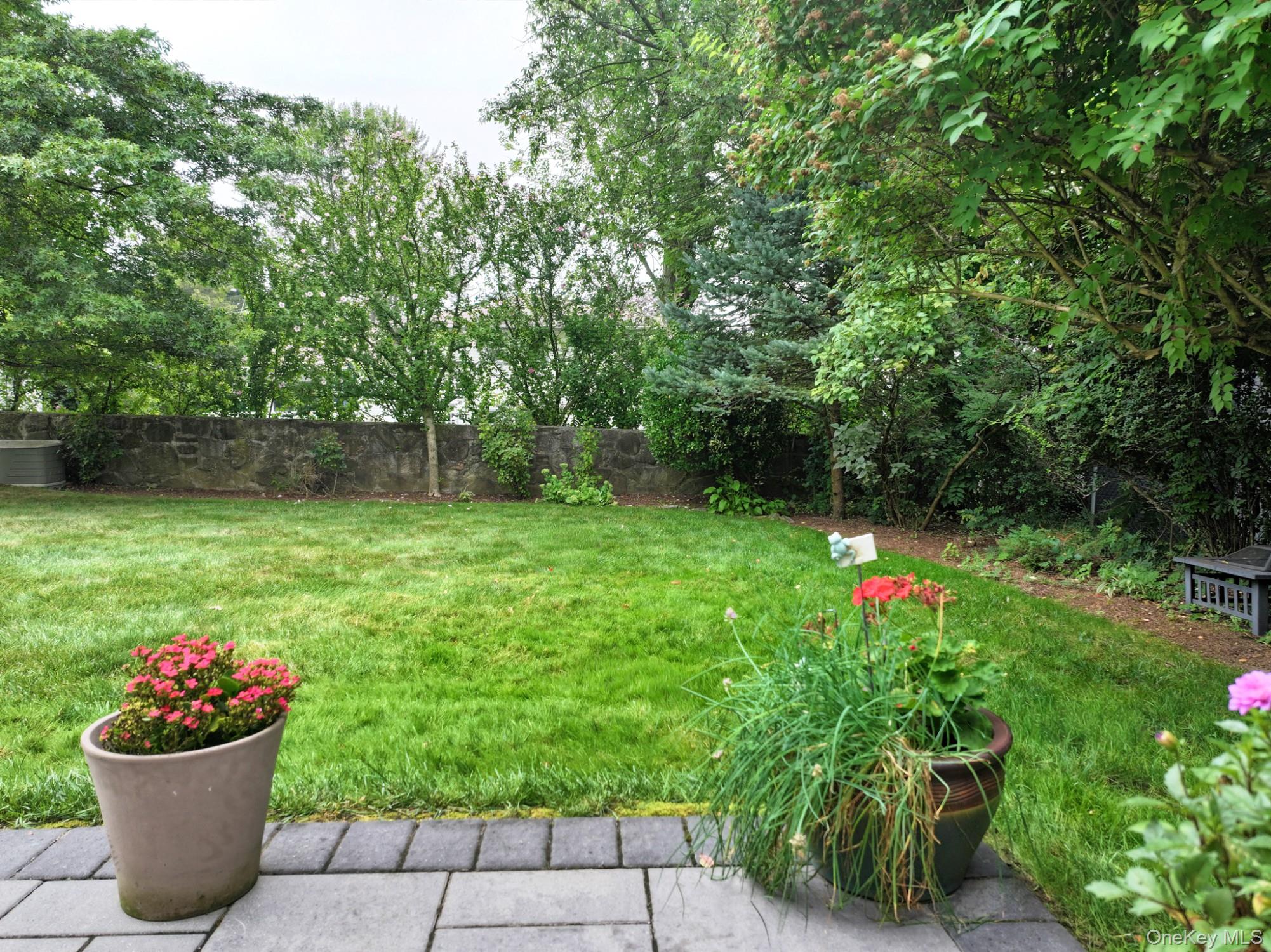 15 Iselin Drive, New Rochelle, NY 10804