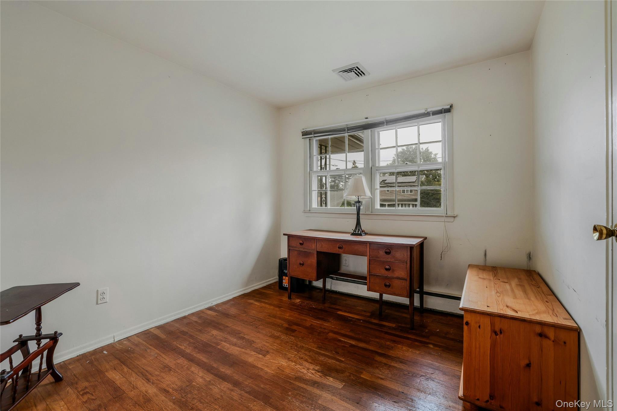 946 Edwards Boulevard, North Valley Stream, NY 11580