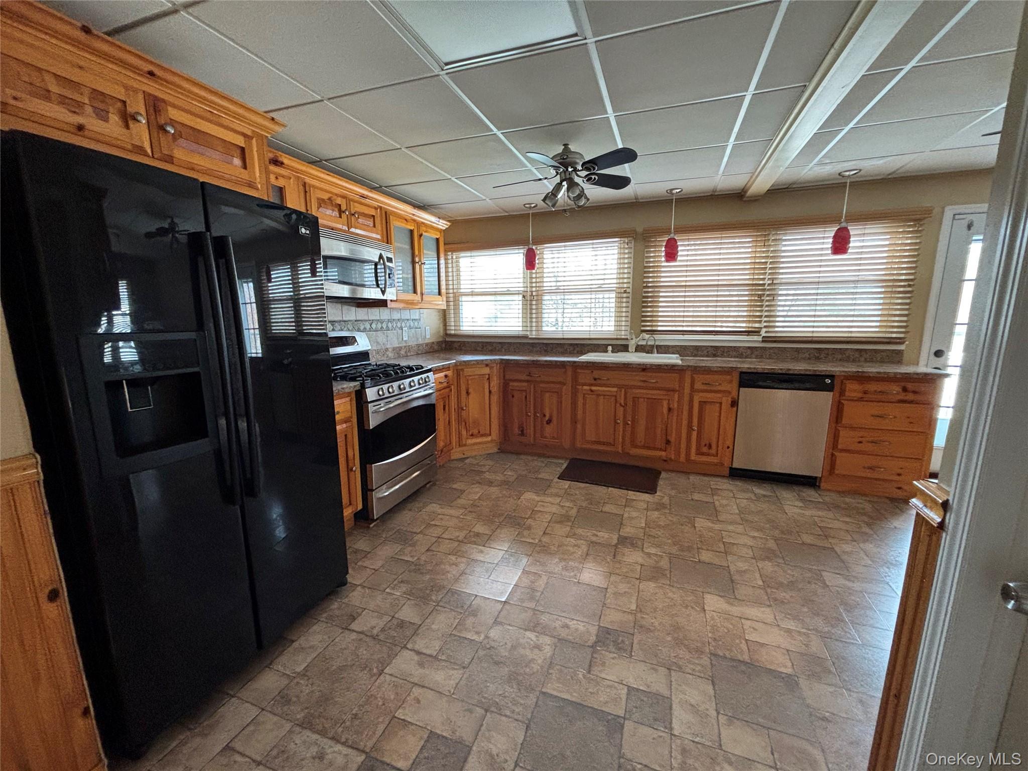 48 Quaker Hill Road, Monroe, NY 10950