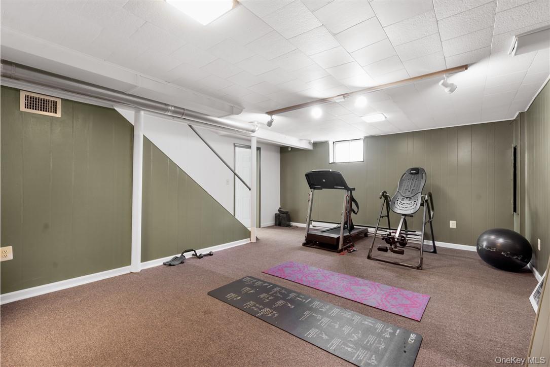 48 Quaker Hill Road, Monroe, NY 10950