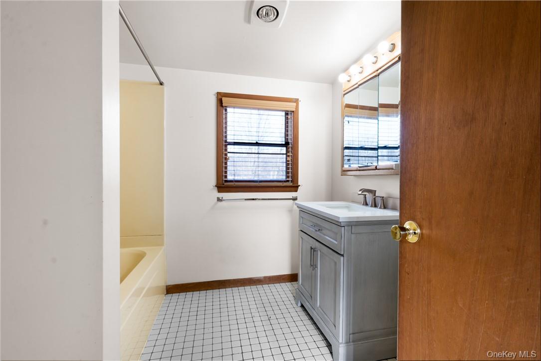 48 Quaker Hill Road, Monroe, NY 10950