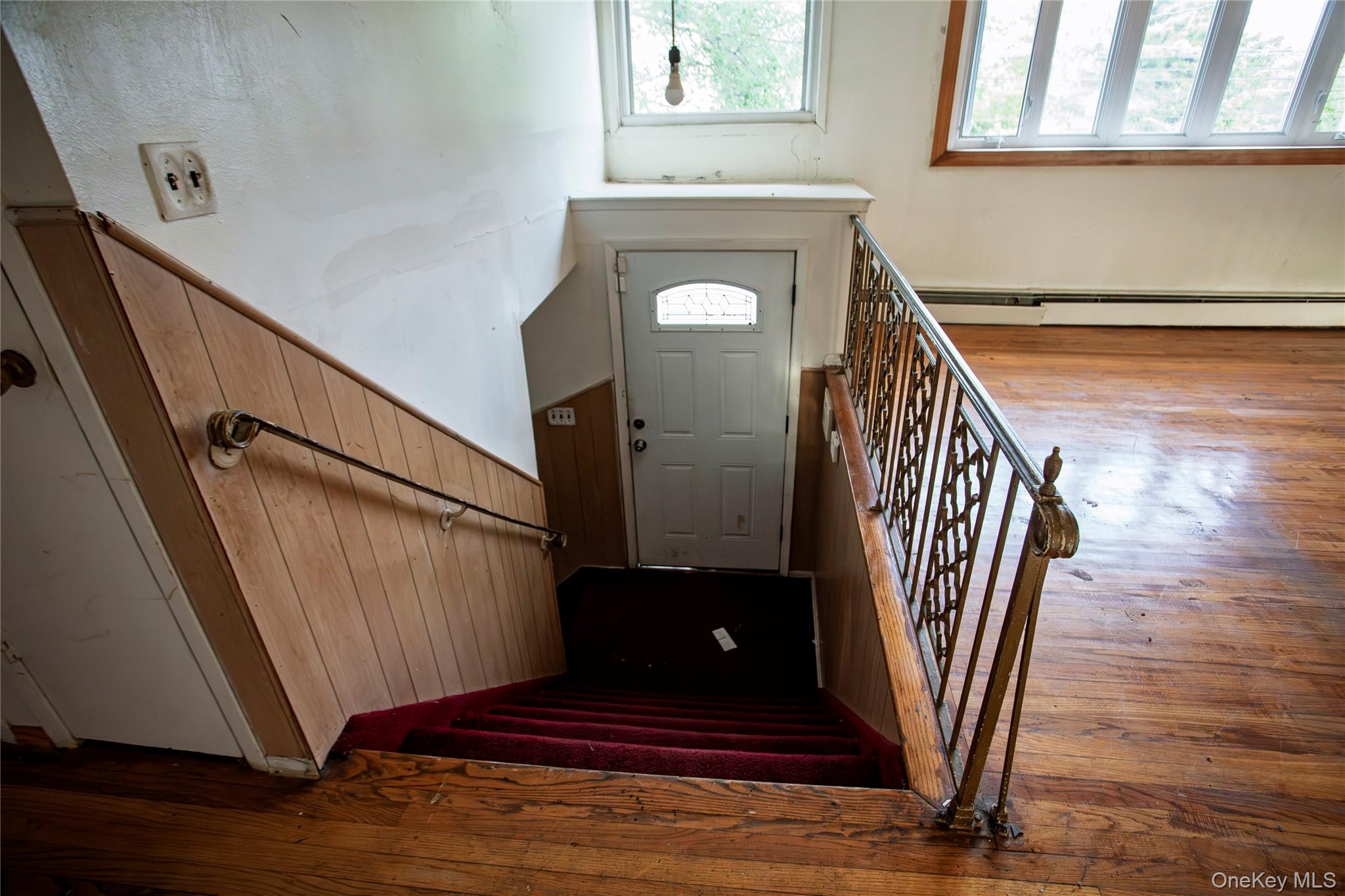 292 Westside Avenue, Freeport, NY 11520